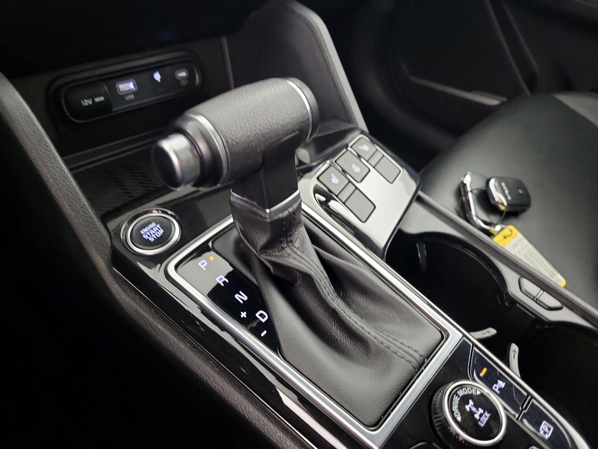 Thumbnail: 2023 Kia Sportage - 16