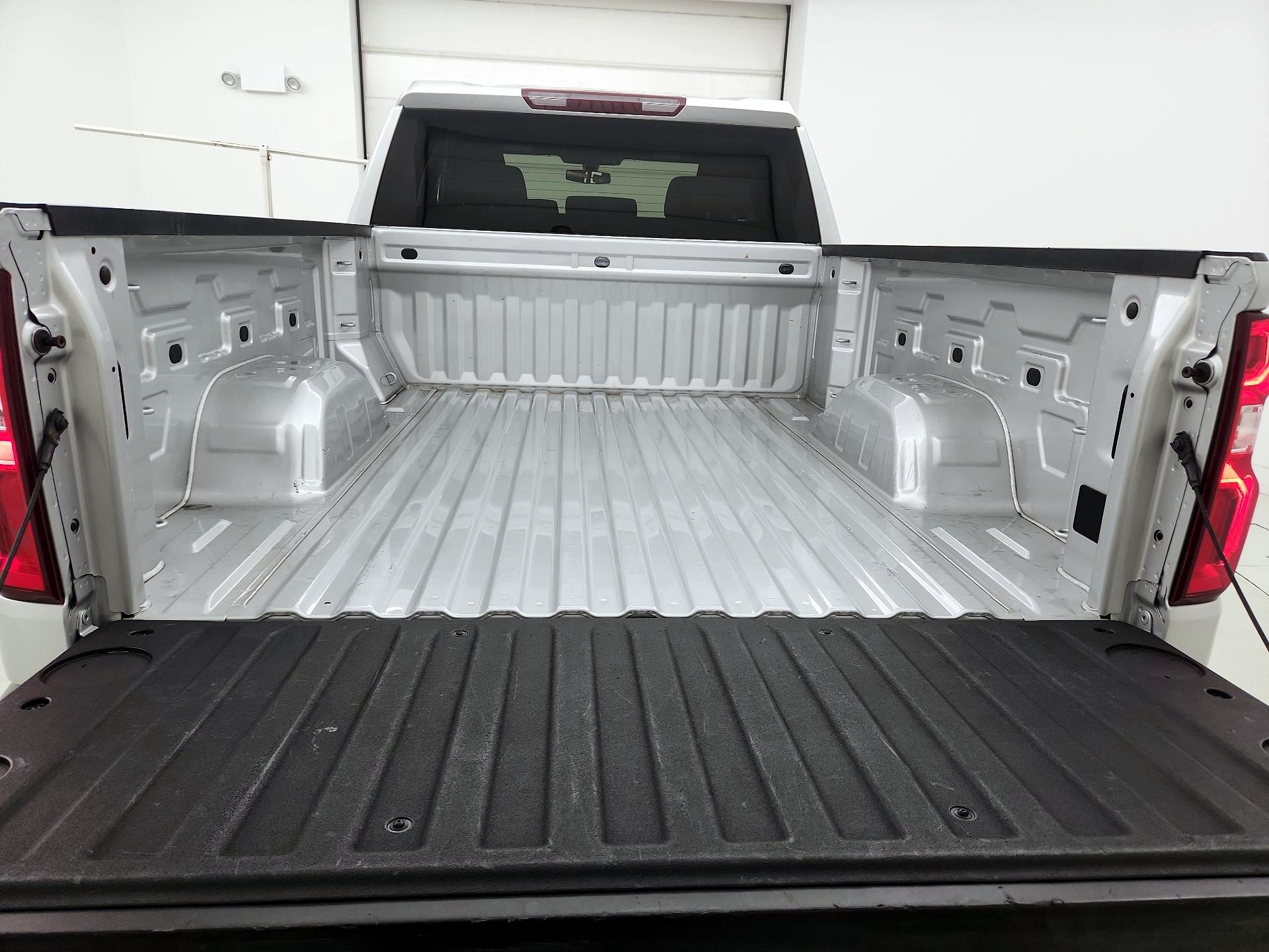 Thumbnail: 2021 Chevrolet Silverado 1500 - 20