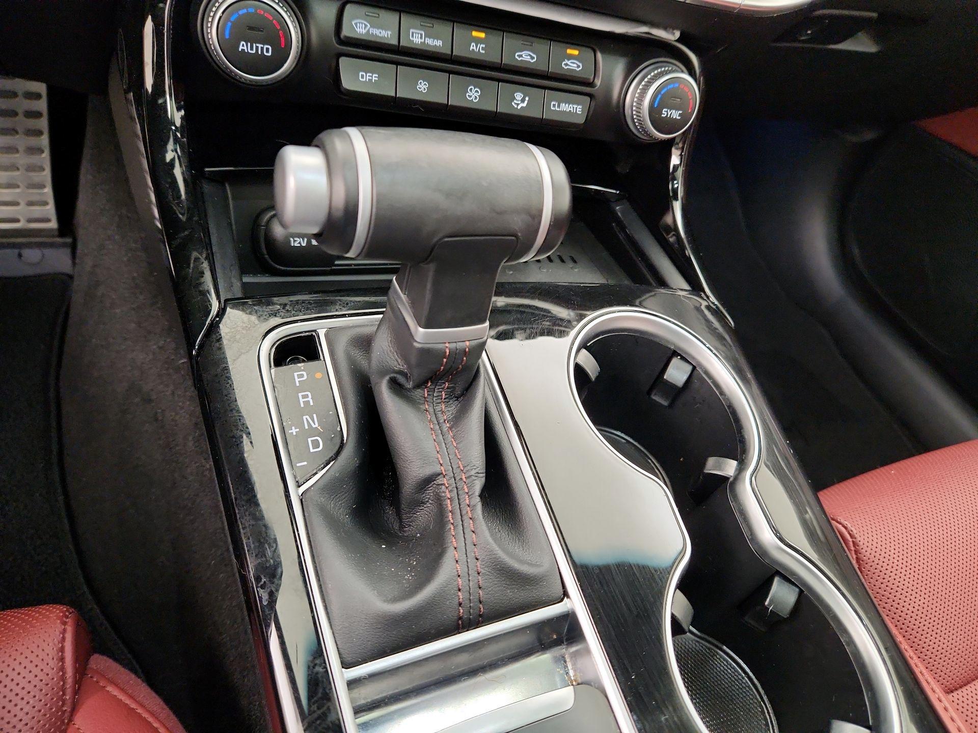 Thumbnail: 2023 Kia Stinger - 18