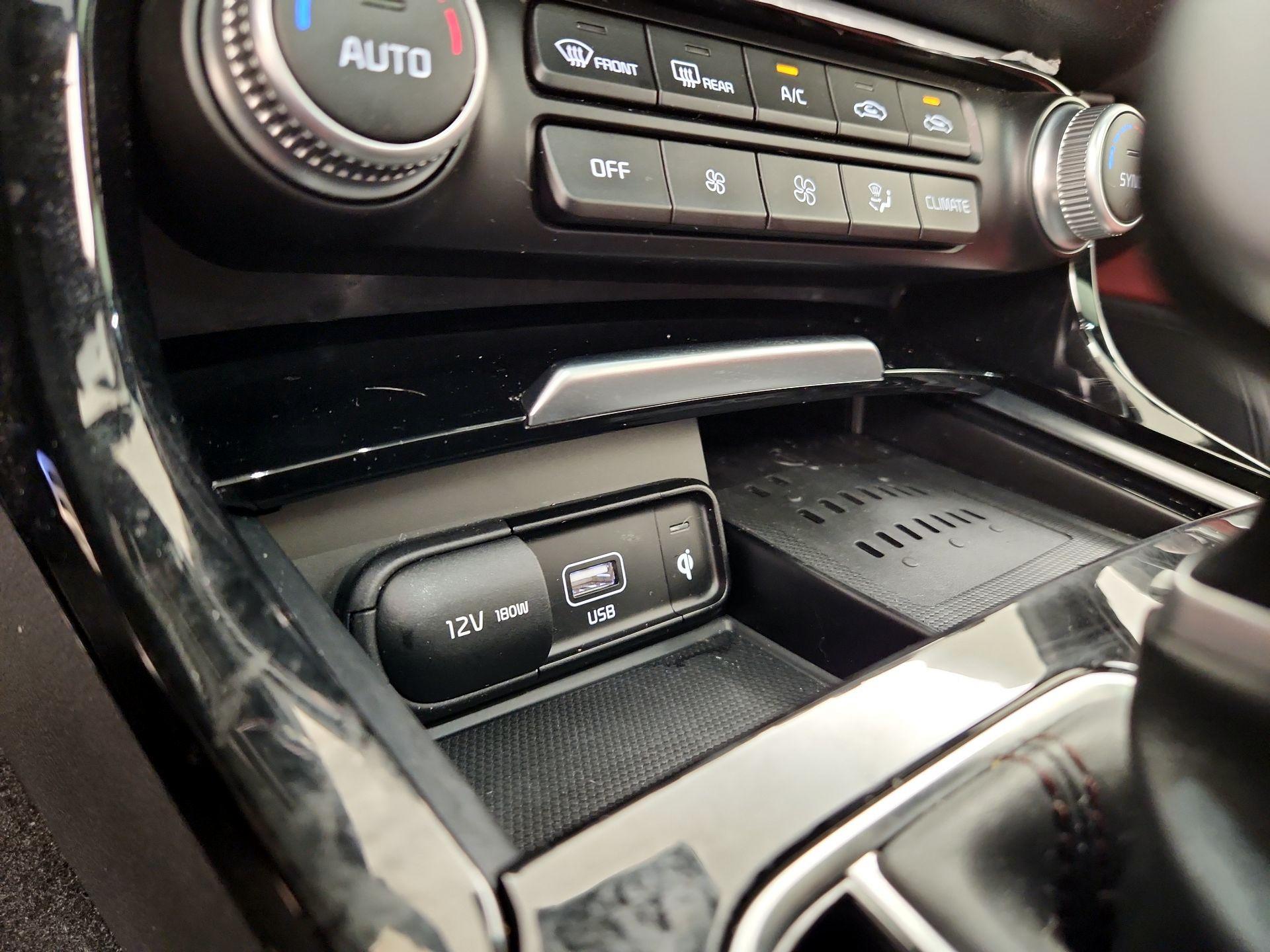 Thumbnail: 2023 Kia Stinger - 19