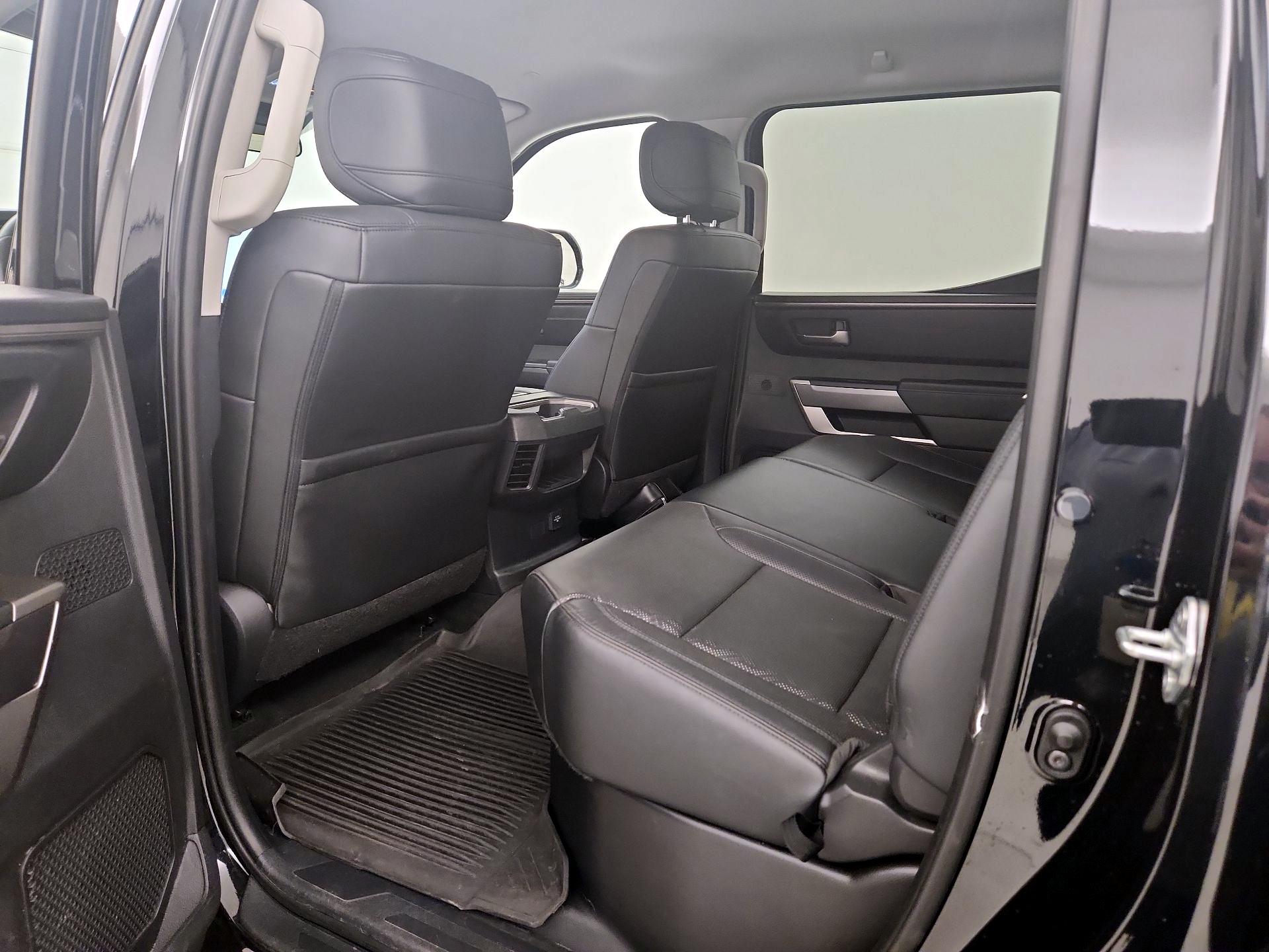 Thumbnail: 2022 Toyota Tundra - 19