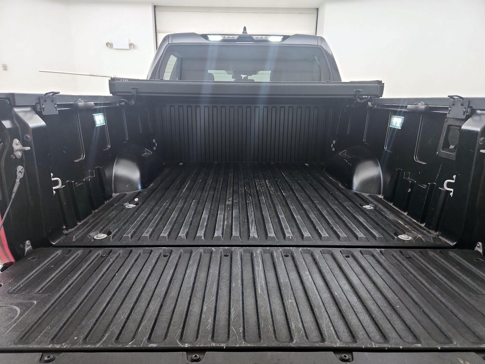 Thumbnail: 2022 Toyota Tundra - 20