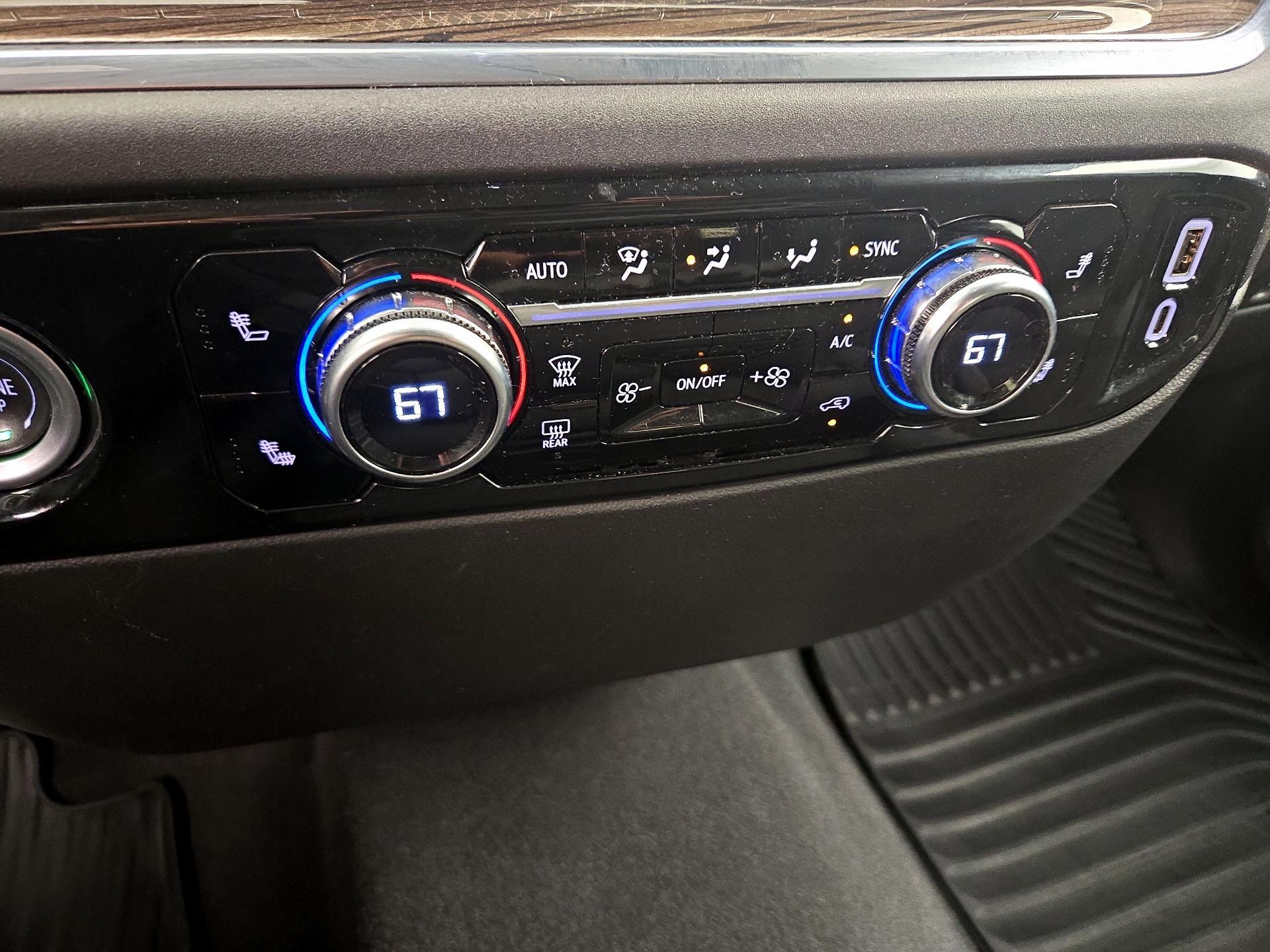 Thumbnail: 2024 GMC Sierra 1500 - 16