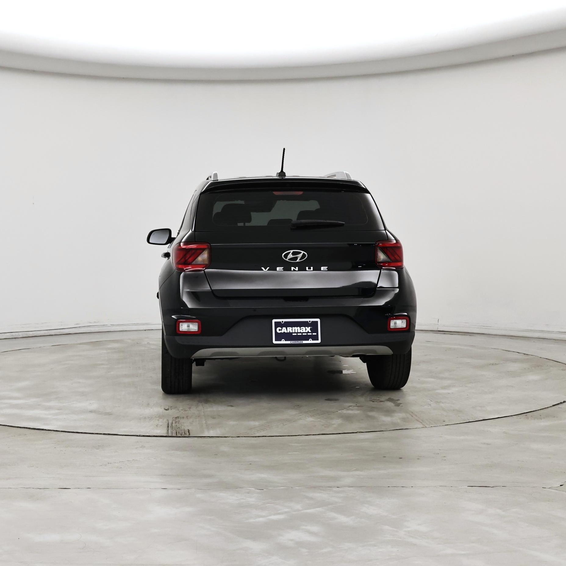 Thumbnail: 2023 Hyundai Venue - 6