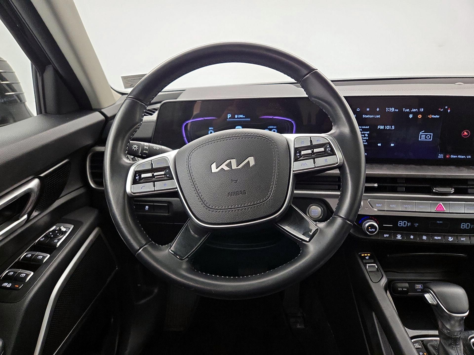 Thumbnail: 2023 Kia Telluride - 10