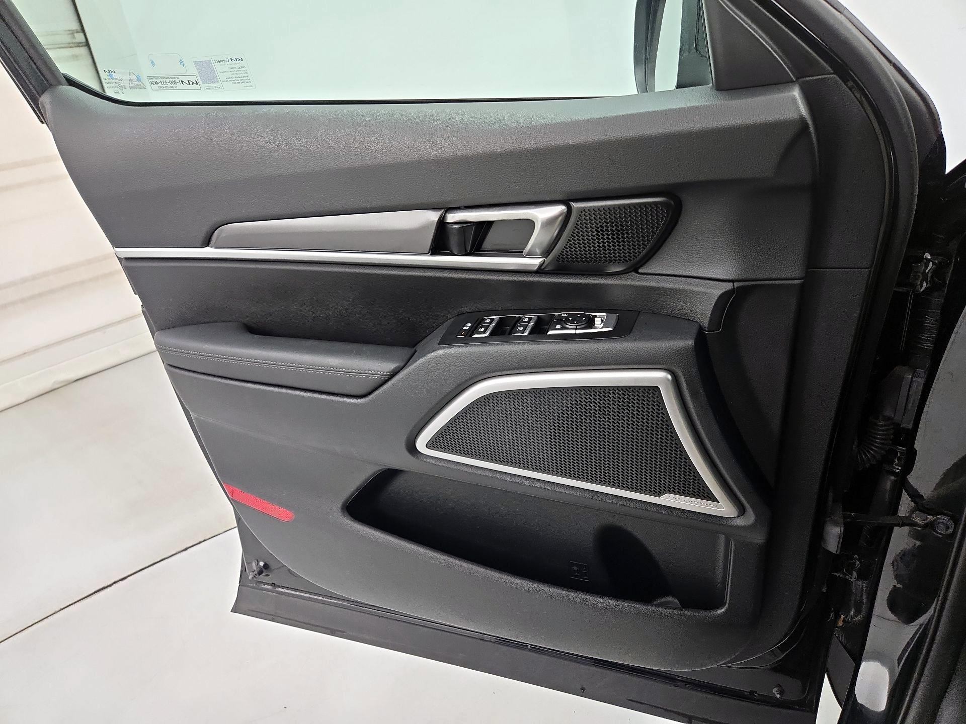 Thumbnail: 2023 Kia Telluride - 12