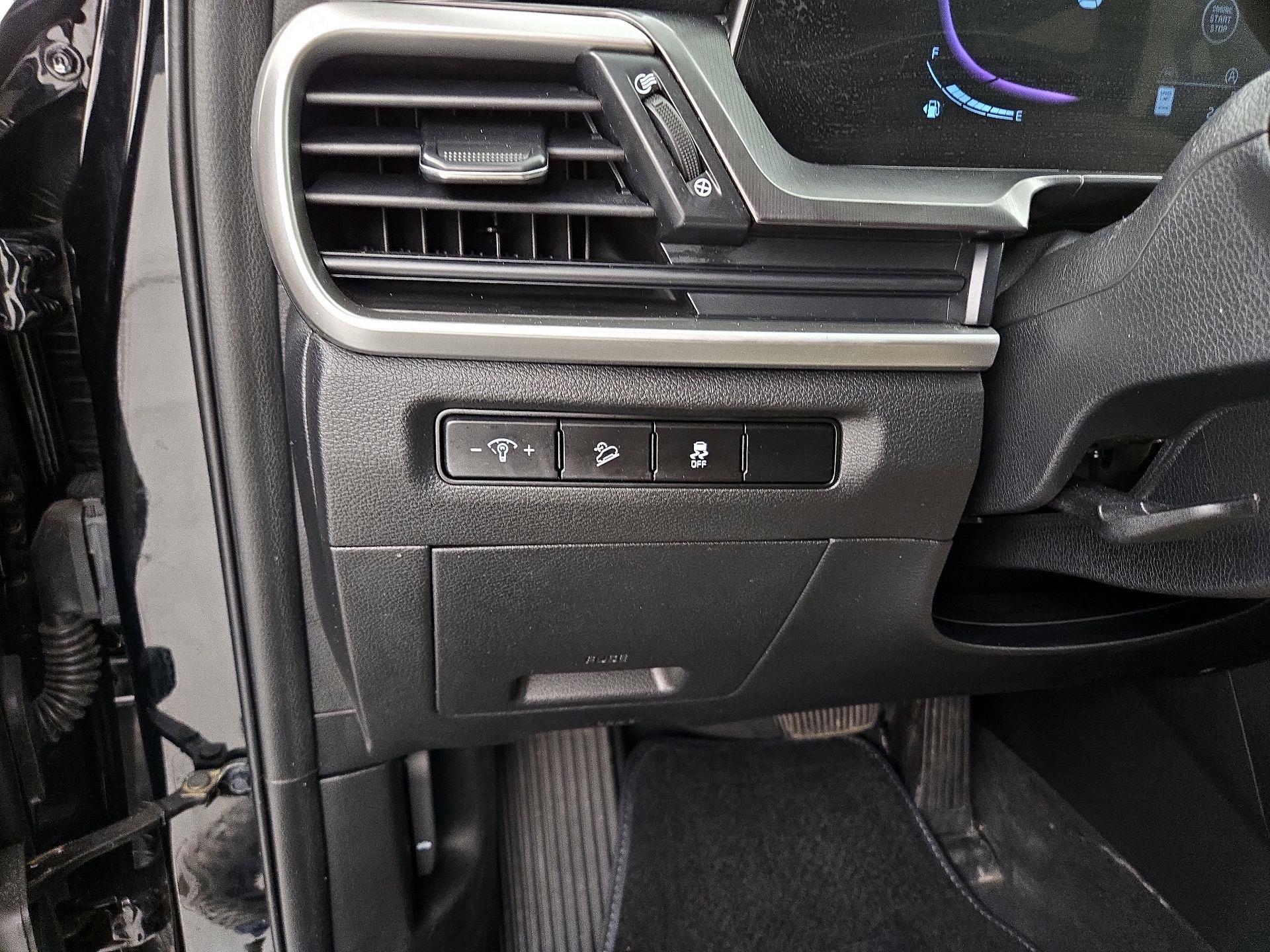 Thumbnail: 2023 Kia Telluride - 13