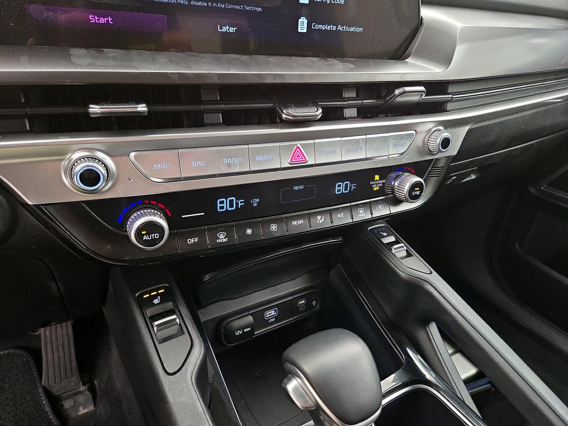 Thumbnail: 2023 Kia Telluride - 17