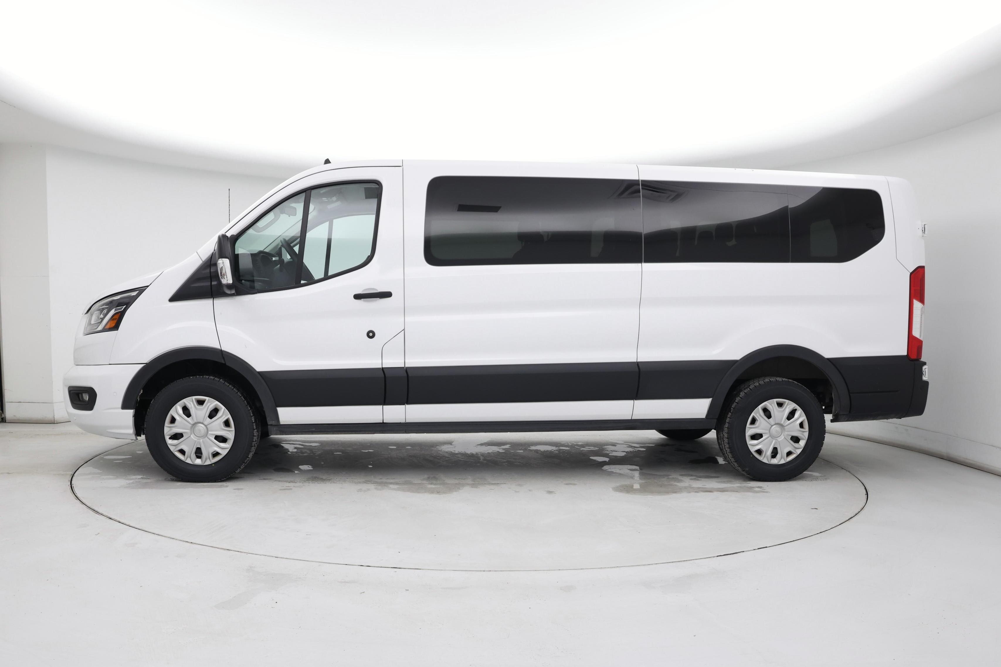 Thumbnail: 2023 Ford Transit Series - 3