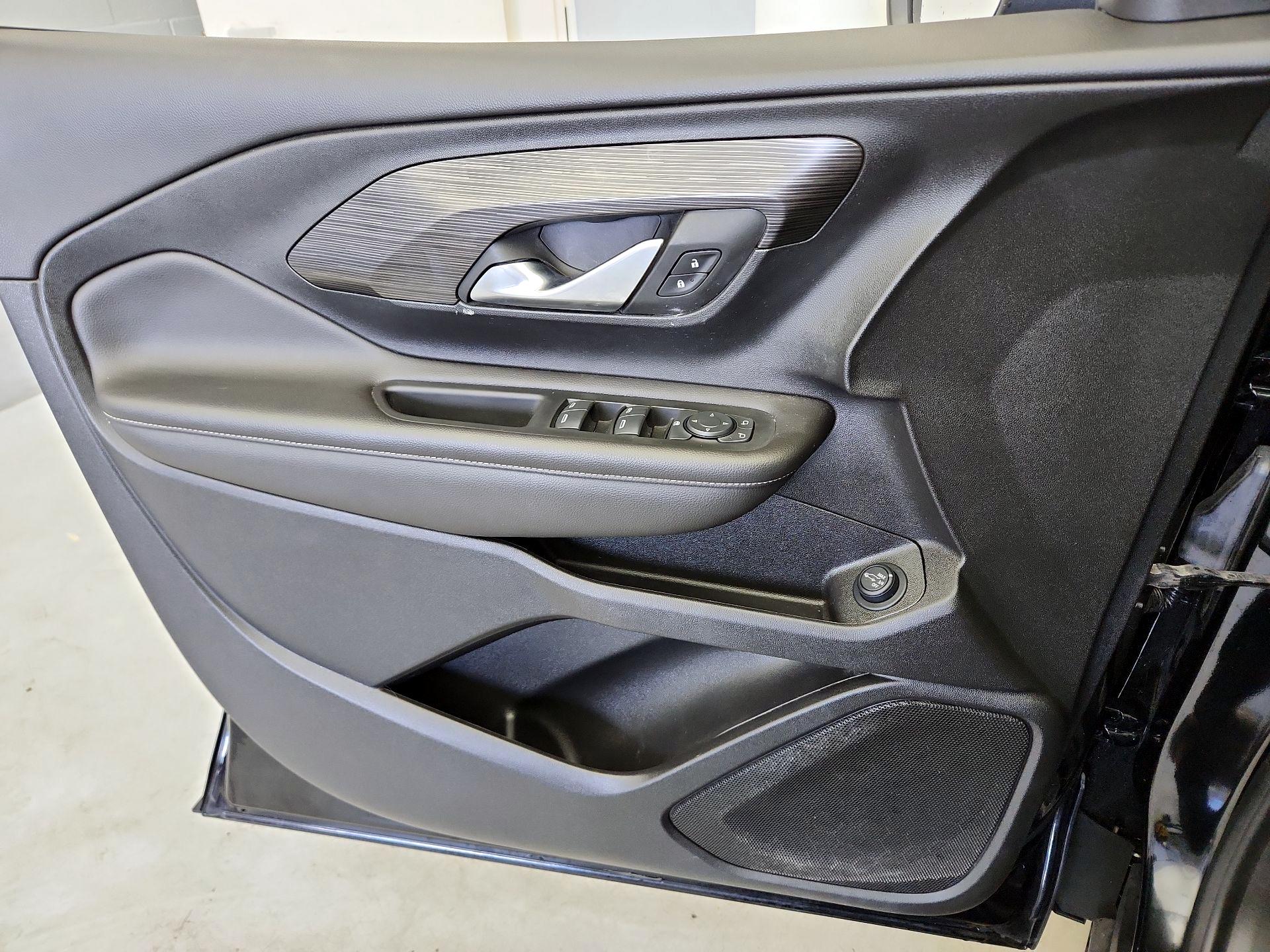 Thumbnail: 2022 GMC Terrain - 12