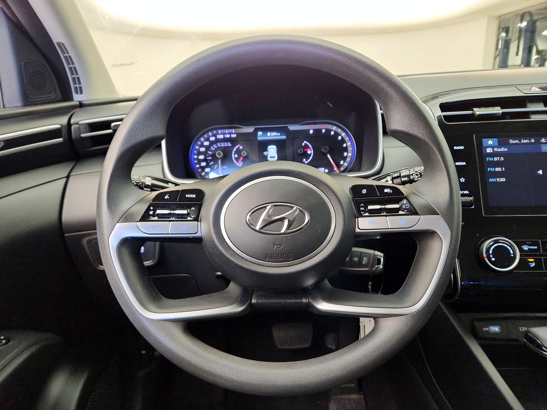 Thumbnail: 2023 Hyundai Tucson - 10