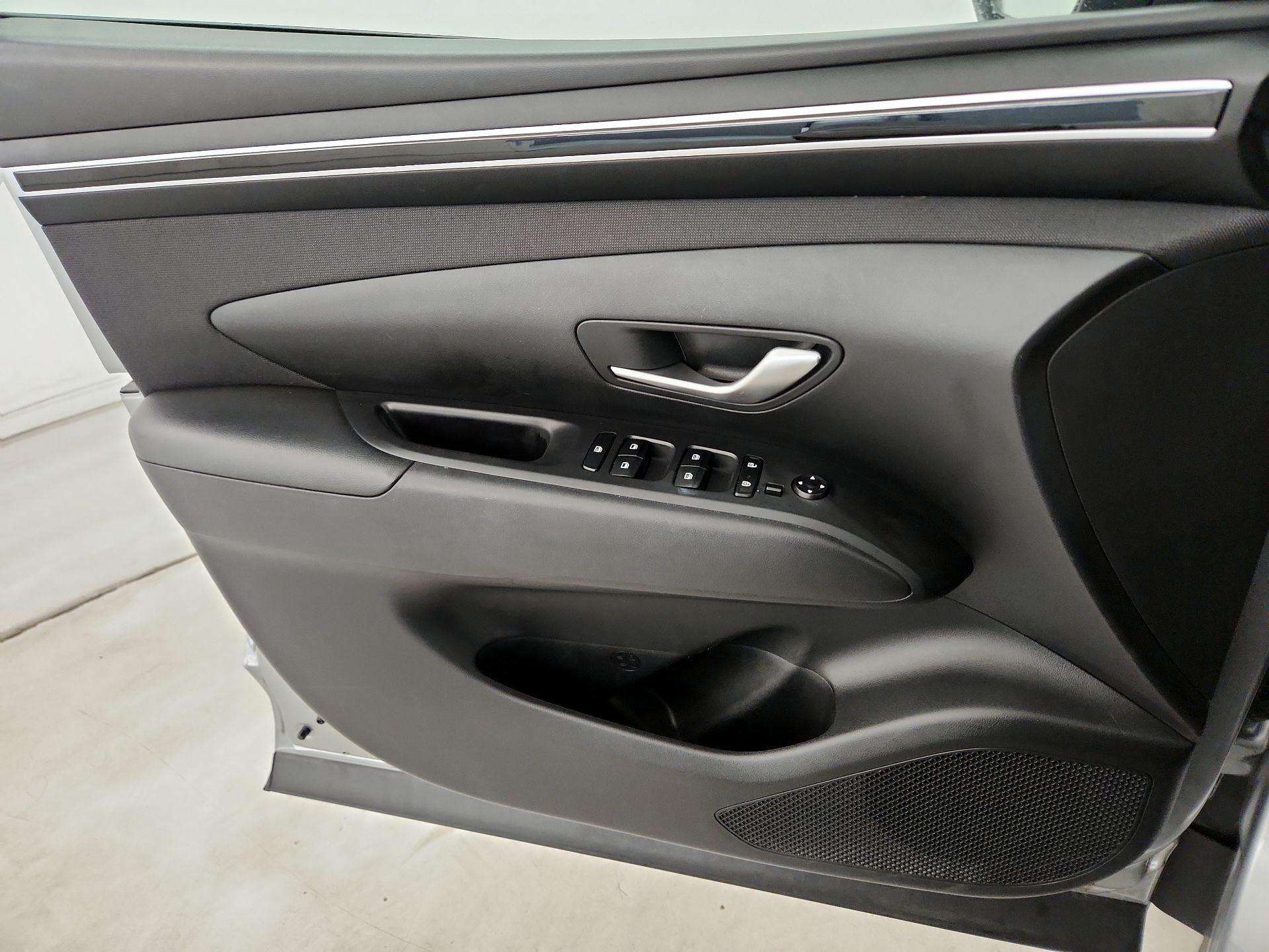 Thumbnail: 2023 Hyundai Tucson - 12