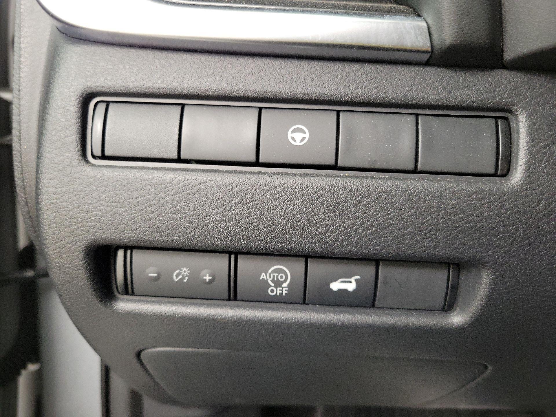 Thumbnail: 2023 Nissan Rogue - 13