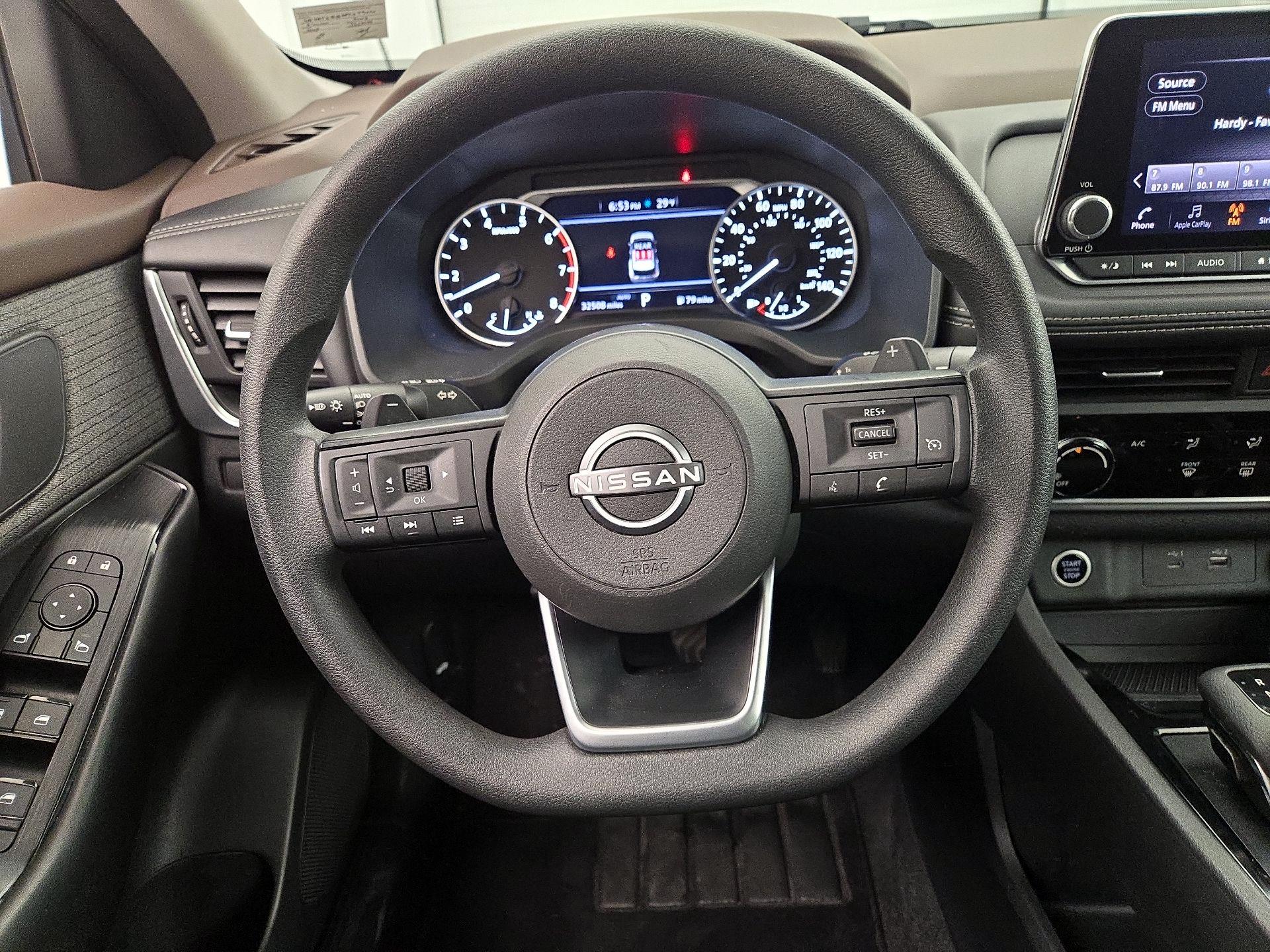 Thumbnail: 2023 Nissan Rogue - 10