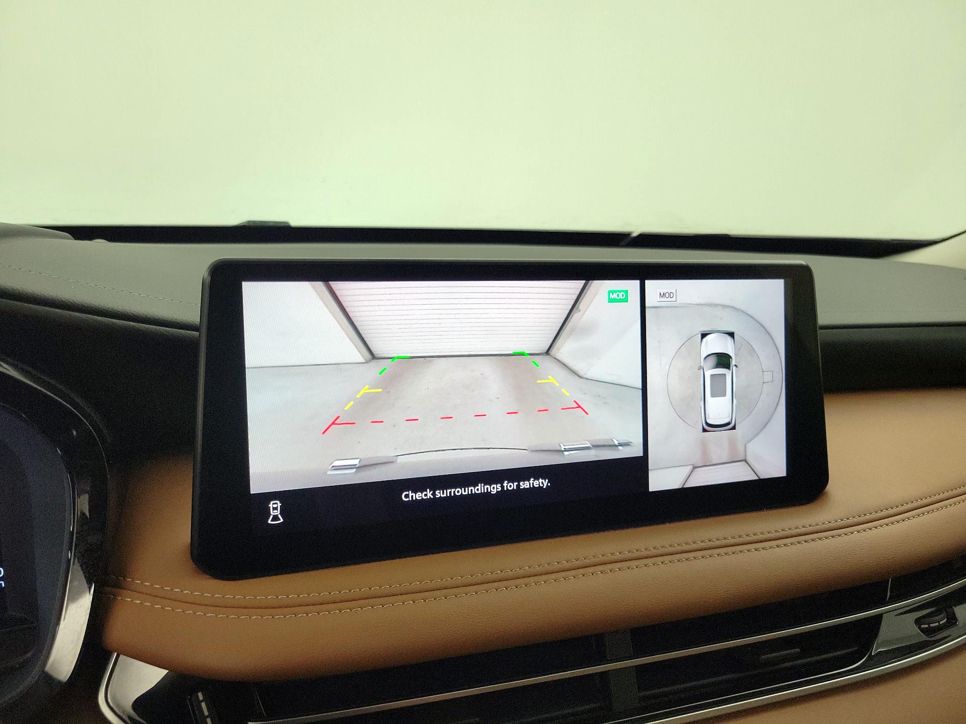 Thumbnail: 2023 INFINITI QX60 - 15