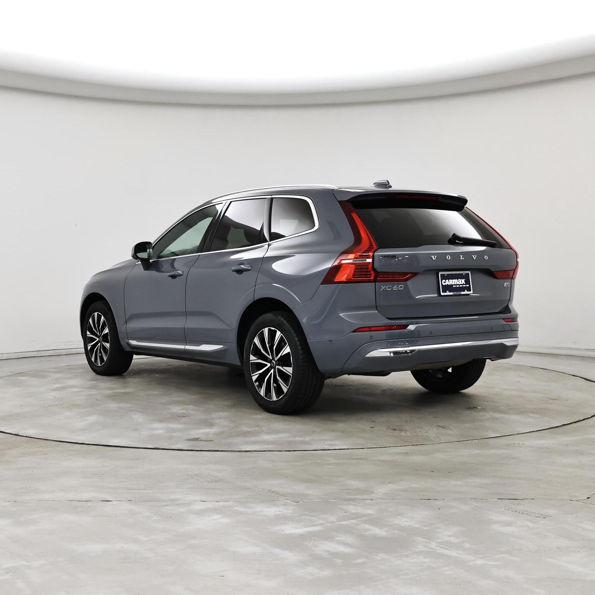 Thumbnail: 2023 Volvo XC60 - 2