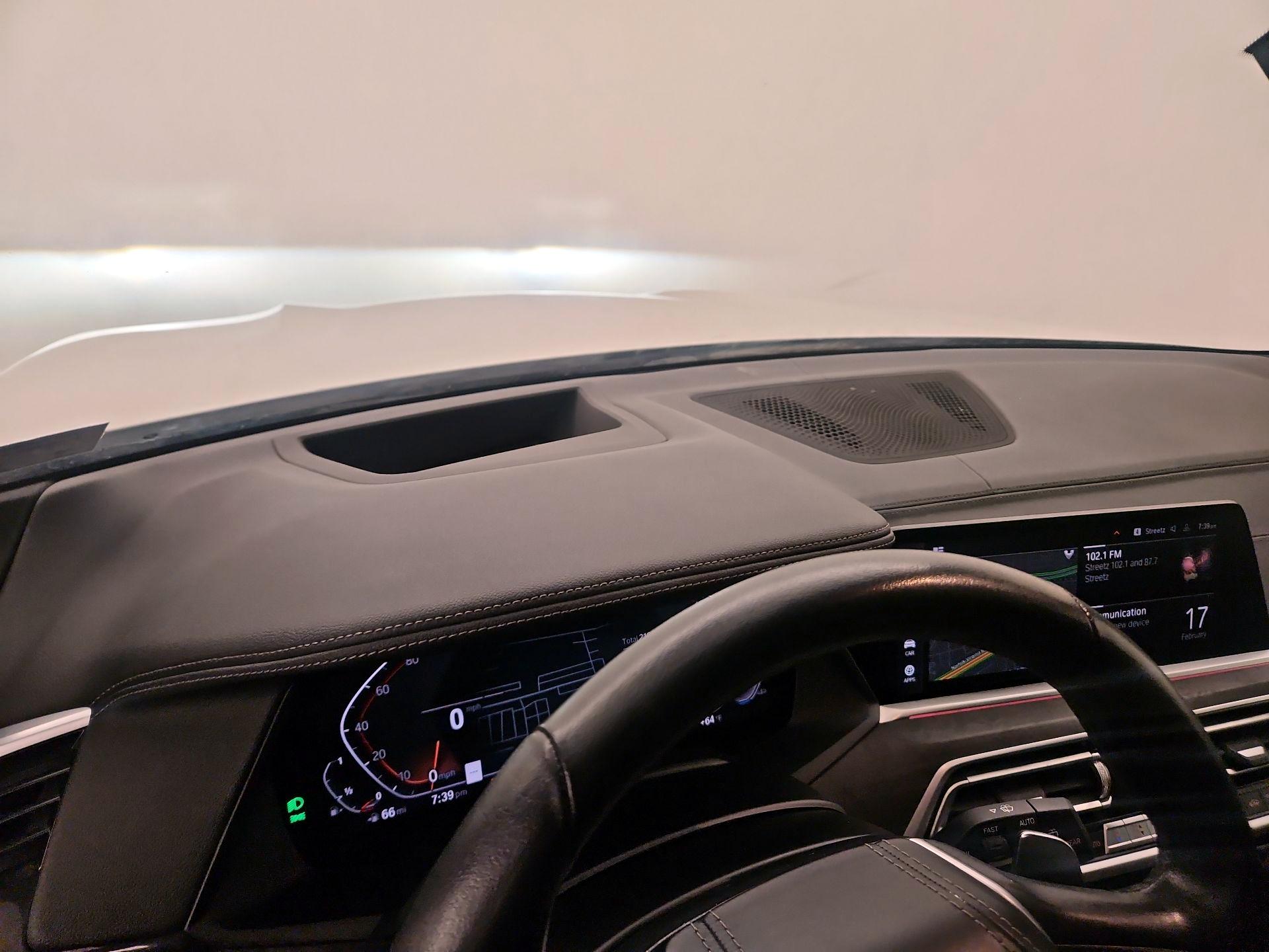 Thumbnail: 2022 BMW X5 - 9