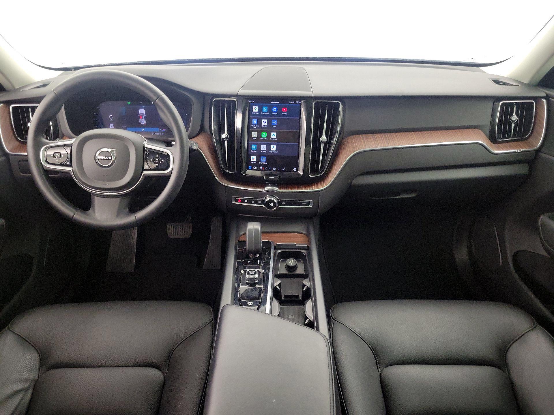 Thumbnail: 2023 Volvo XC60 - 9