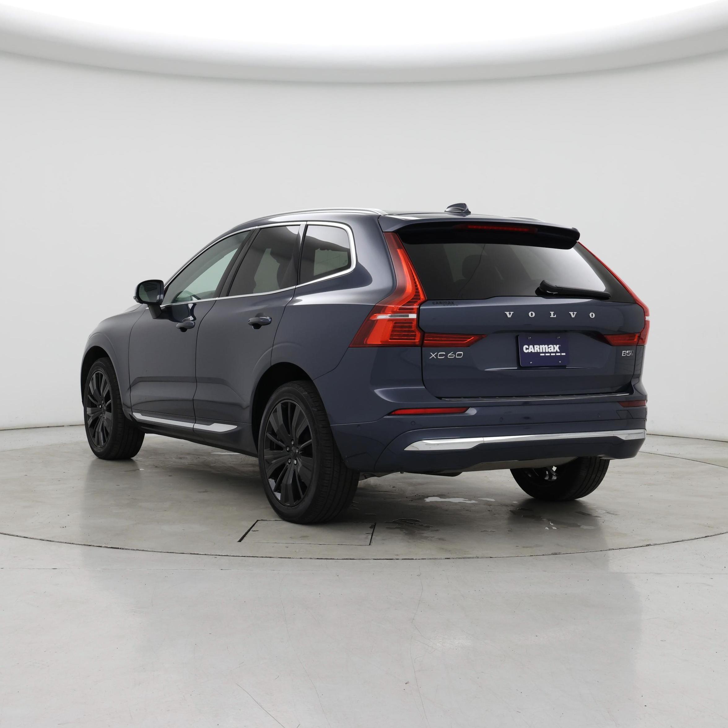 Thumbnail: 2023 Volvo XC60 - 2