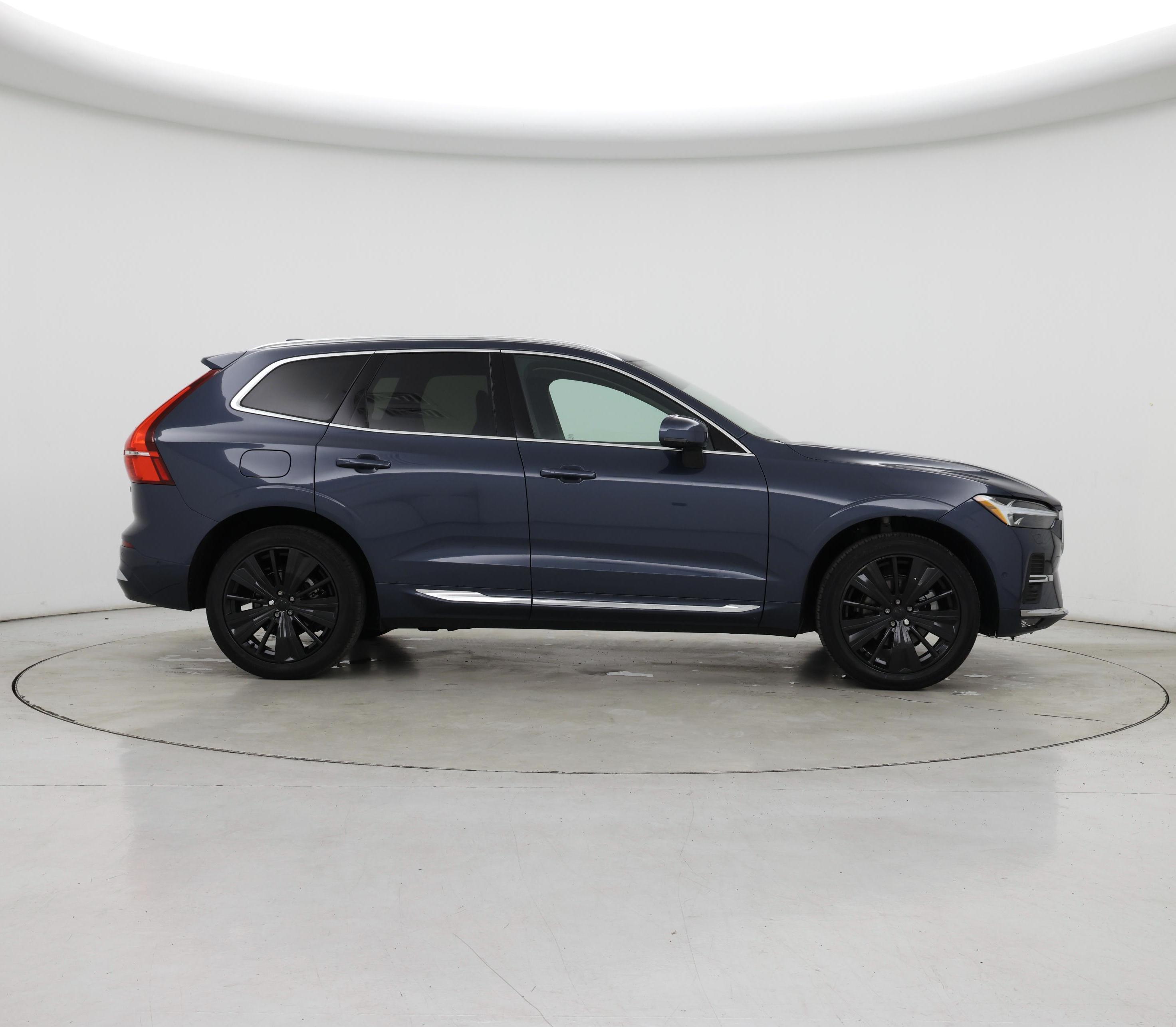Thumbnail: 2023 Volvo XC60 - 7