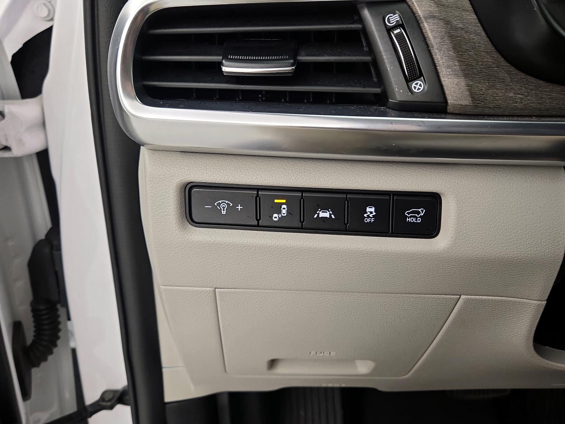 Thumbnail: 2022 Kia Telluride - 13