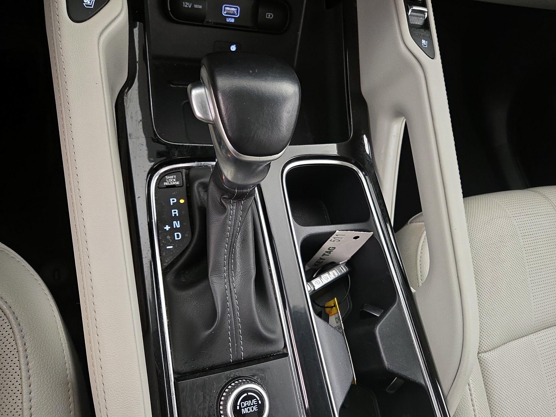 Thumbnail: 2022 Kia Telluride - 18