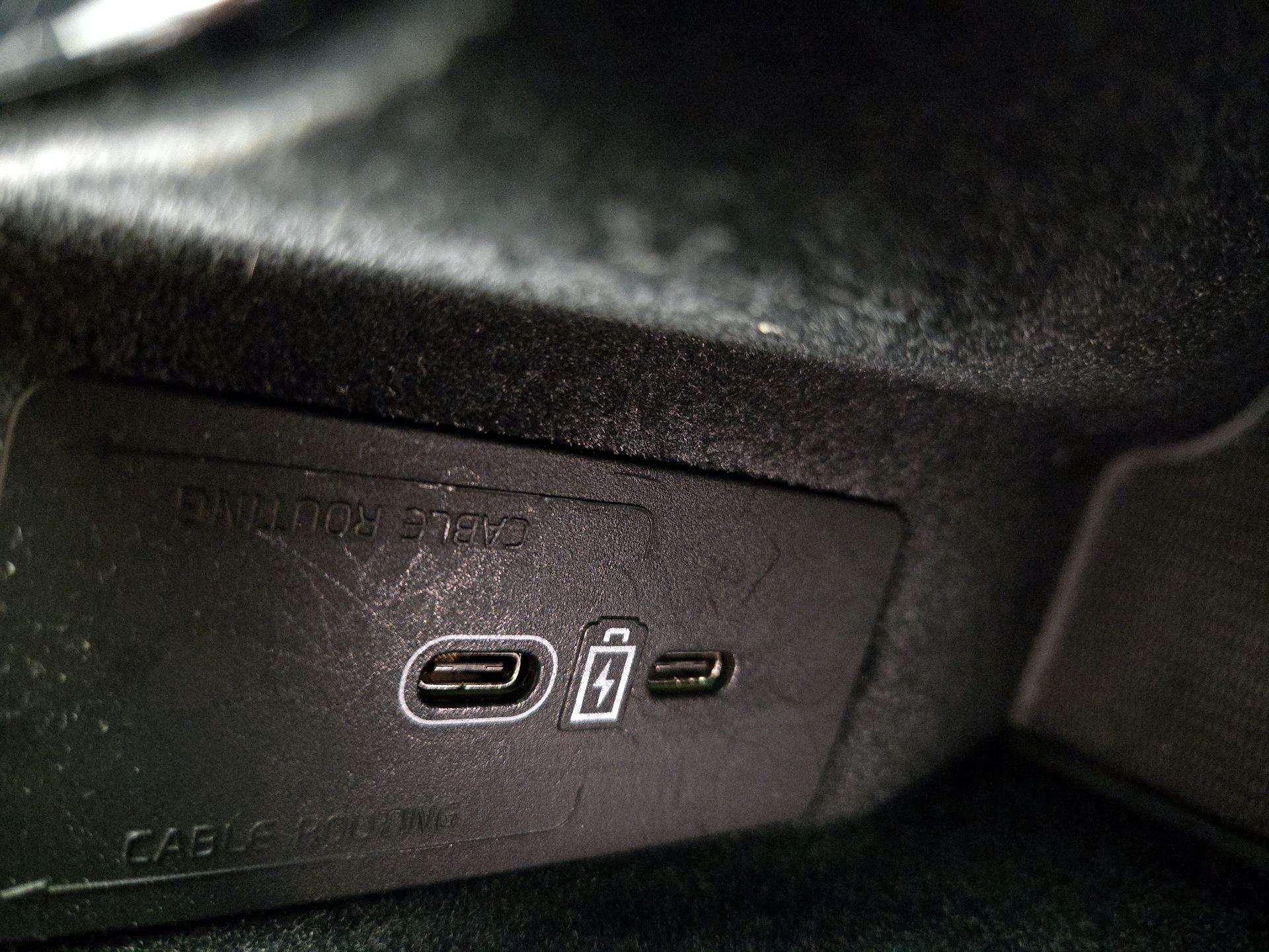 Thumbnail: 2023 Volvo XC60 - 19