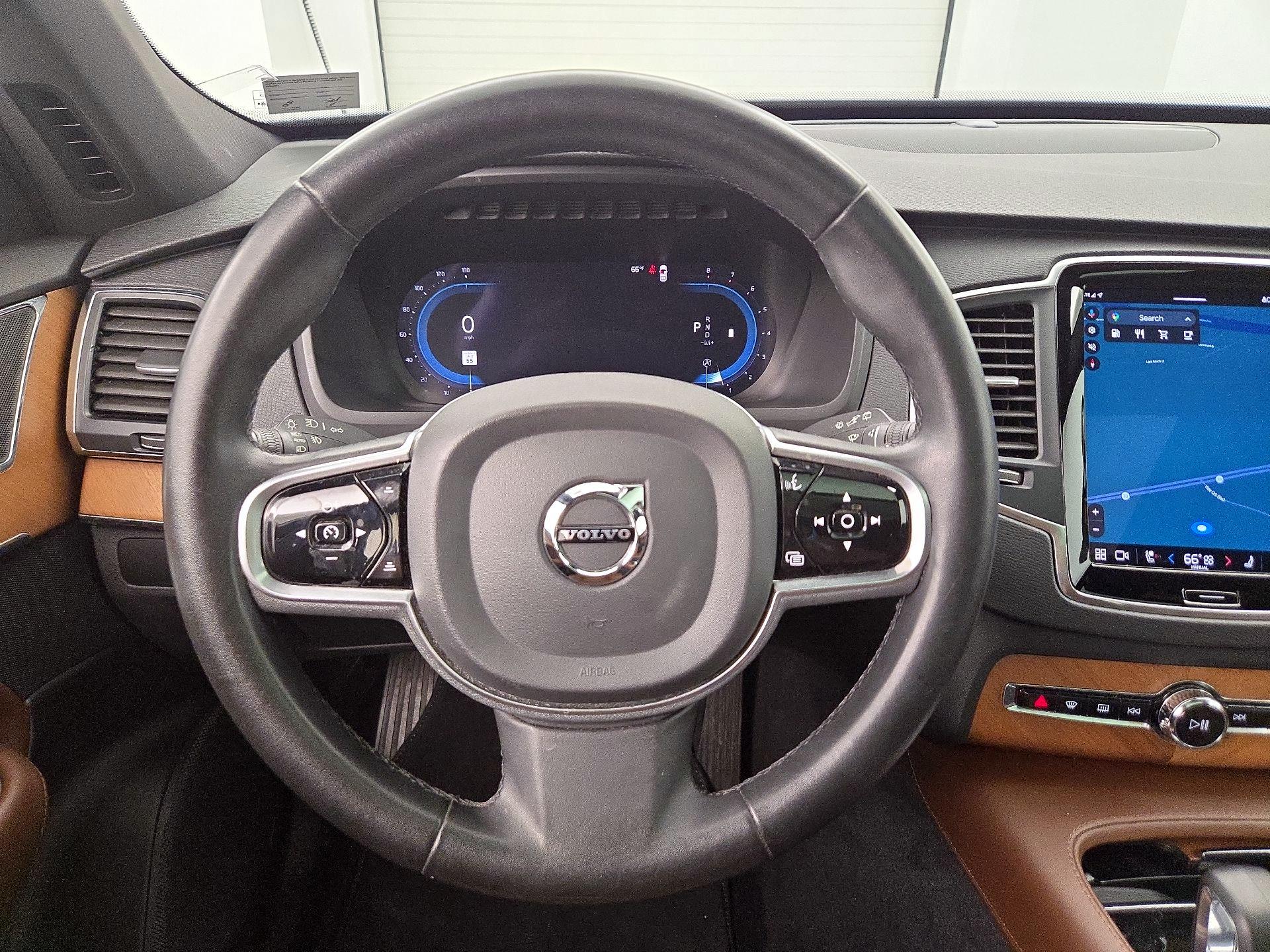 Thumbnail: 2023 Volvo XC90 - 10