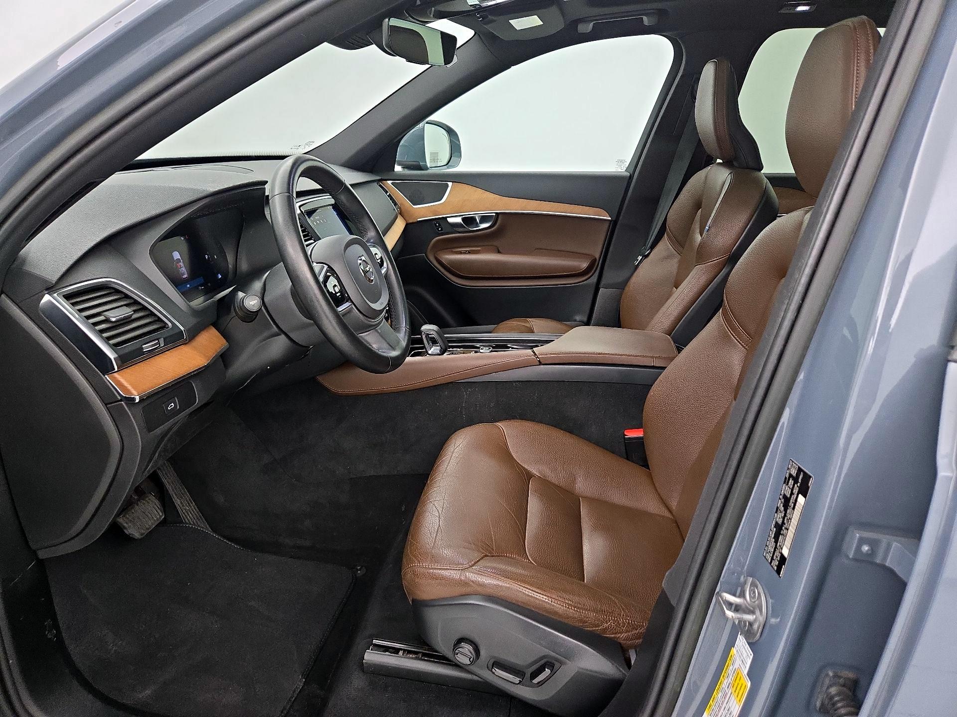 Thumbnail: 2023 Volvo XC90 - 11