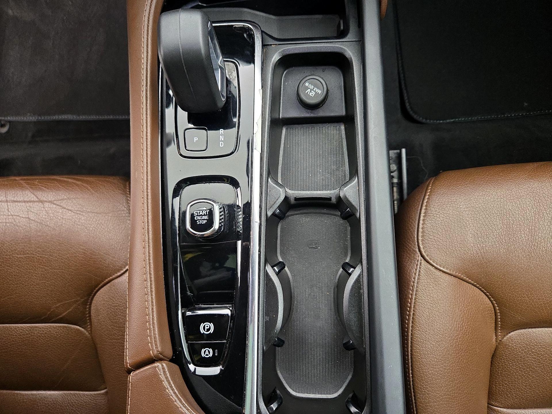 Thumbnail: 2023 Volvo XC90 - 18