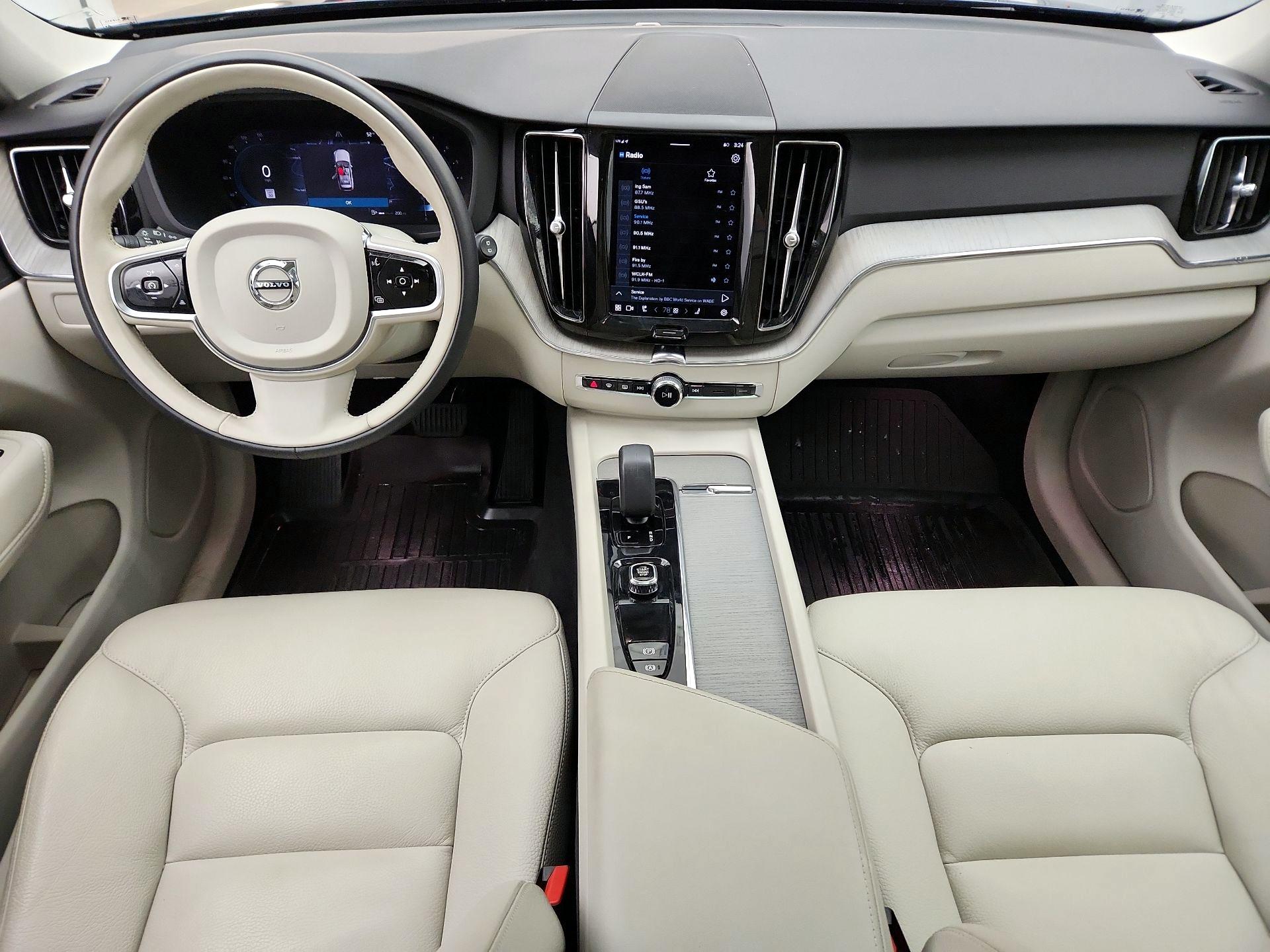 Thumbnail: 2023 Volvo XC60 - 9