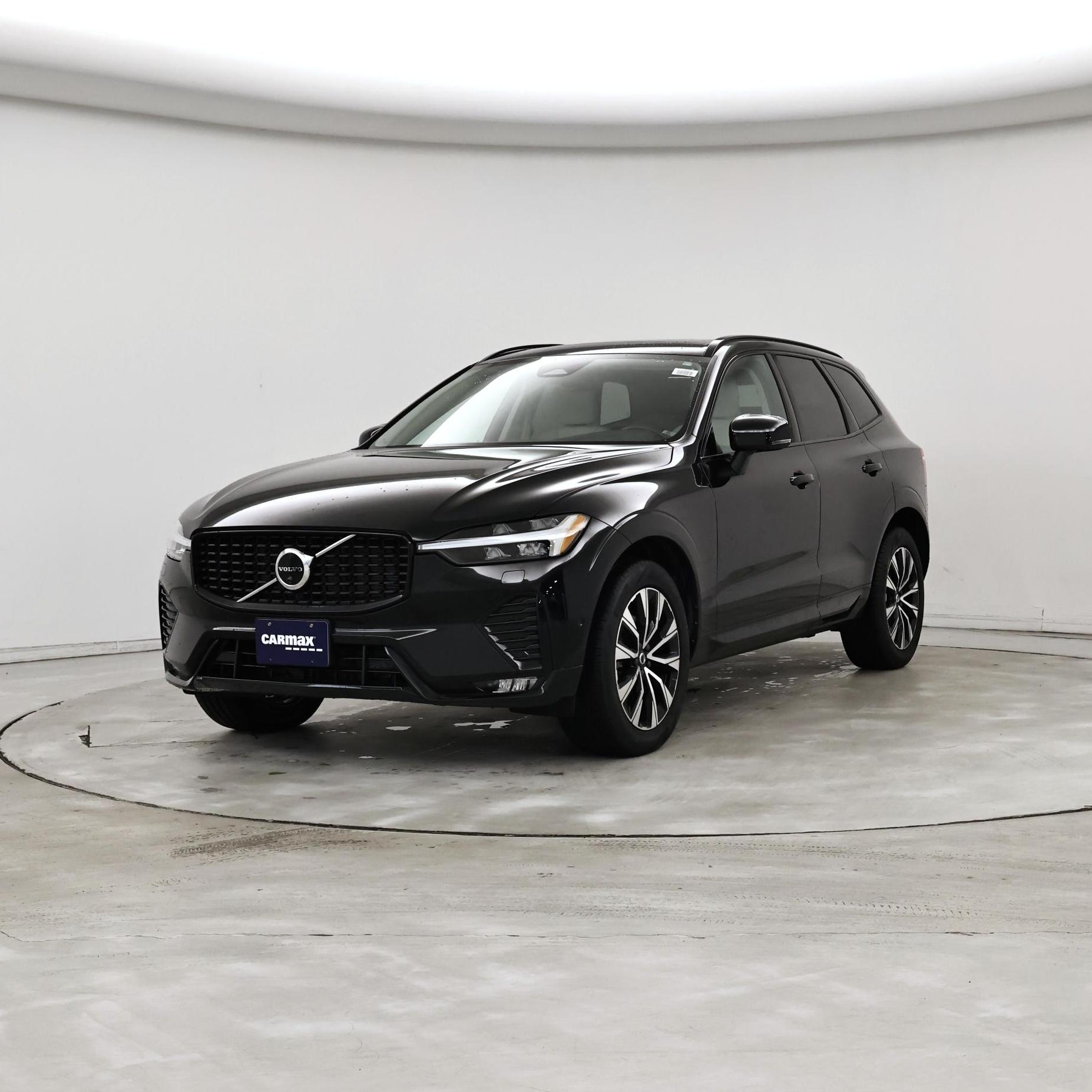 Thumbnail: 2023 Volvo XC60 - 4