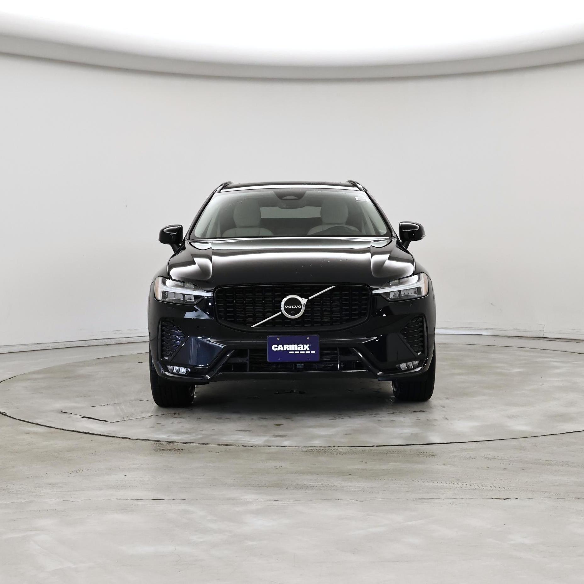 Thumbnail: 2023 Volvo XC60 - 5