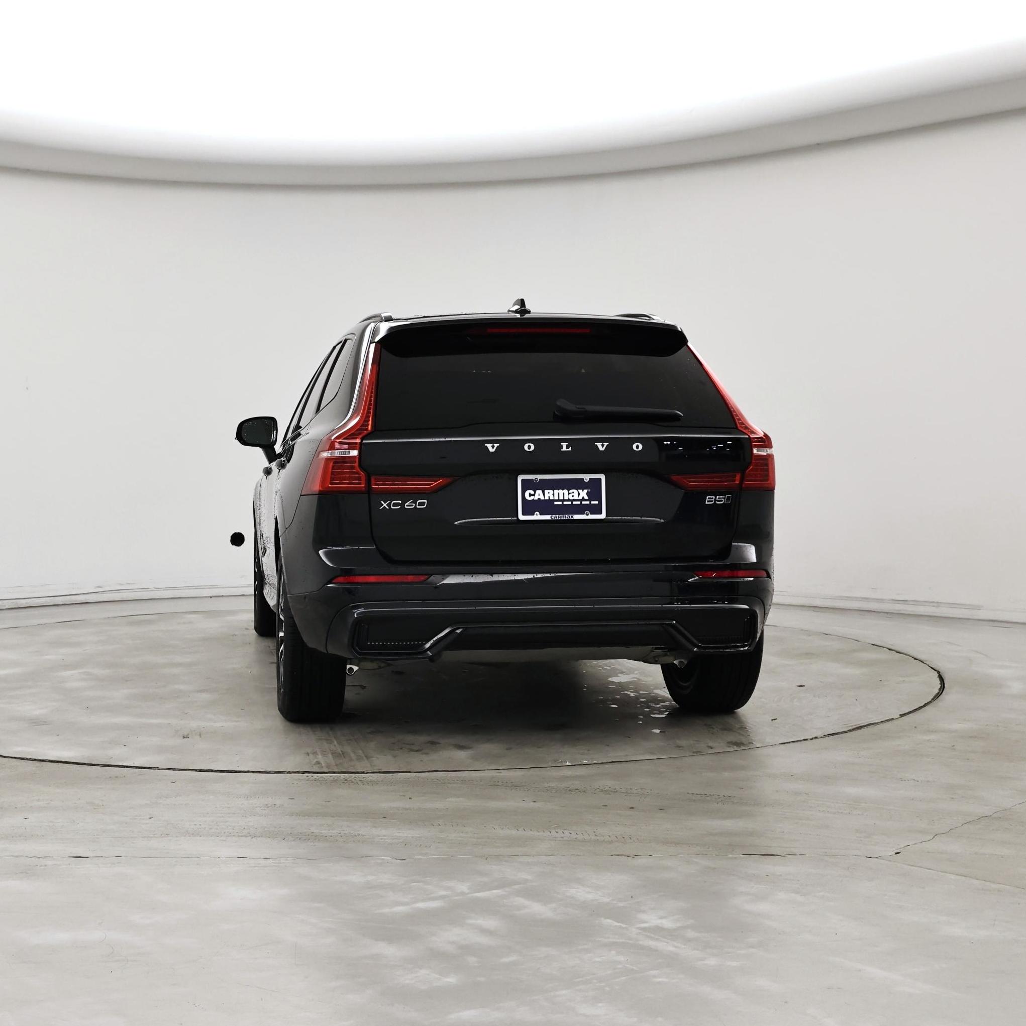 Thumbnail: 2023 Volvo XC60 - 6