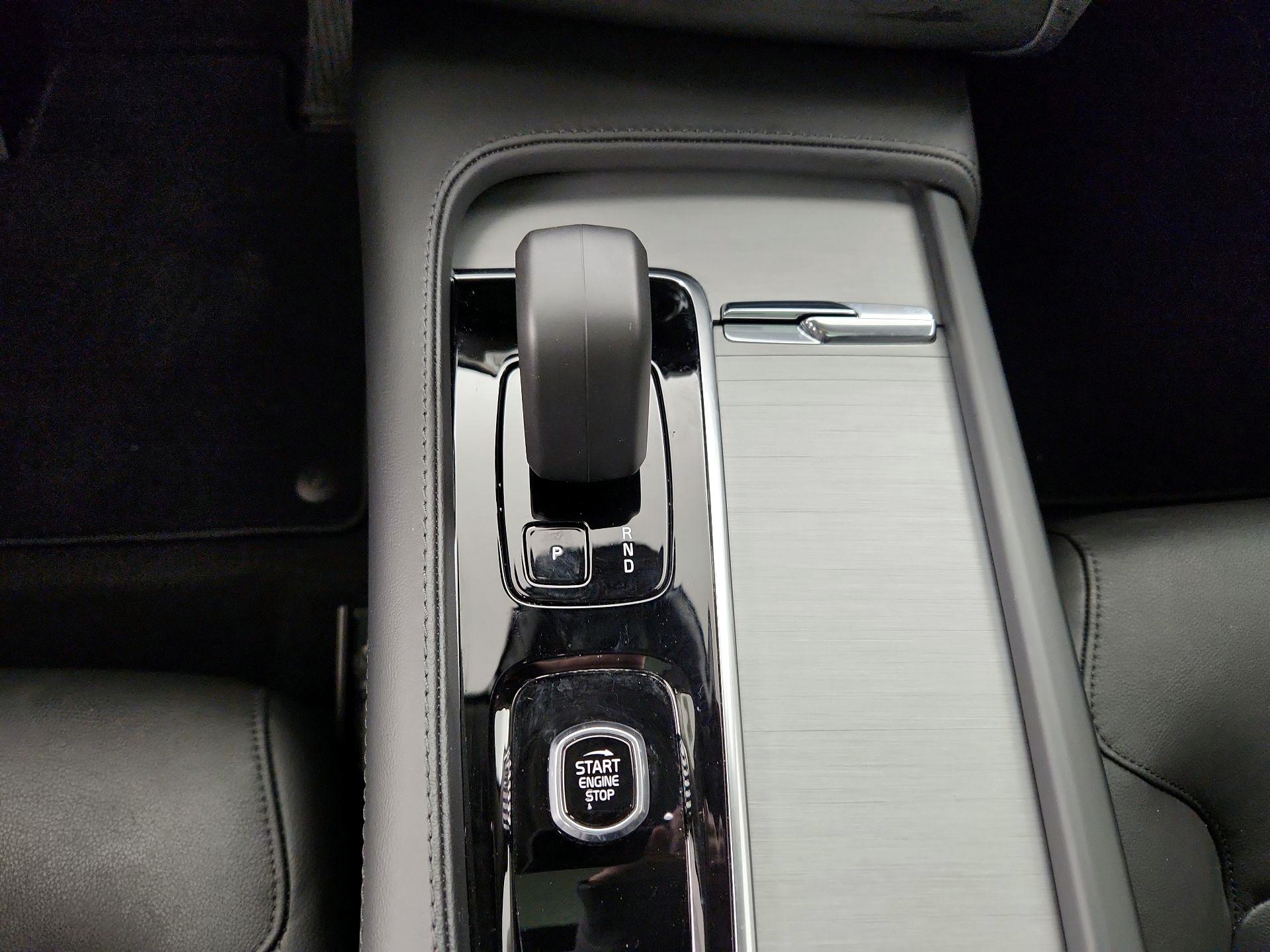 Thumbnail: 2024 Volvo XC90 - 18