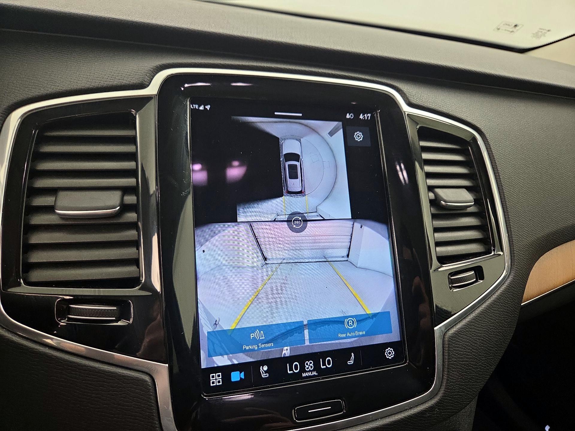 Thumbnail: 2024 Volvo XC90 - 15