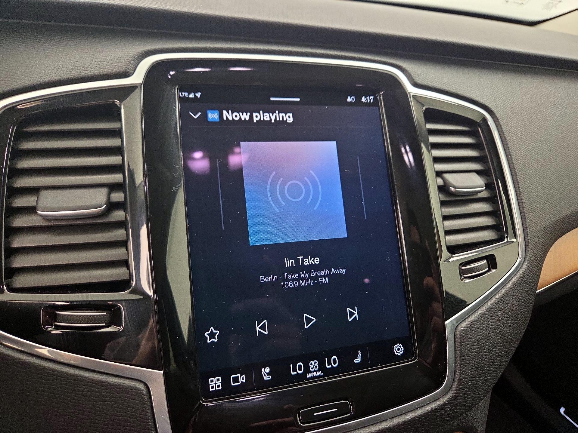 Thumbnail: 2024 Volvo XC90 - 16