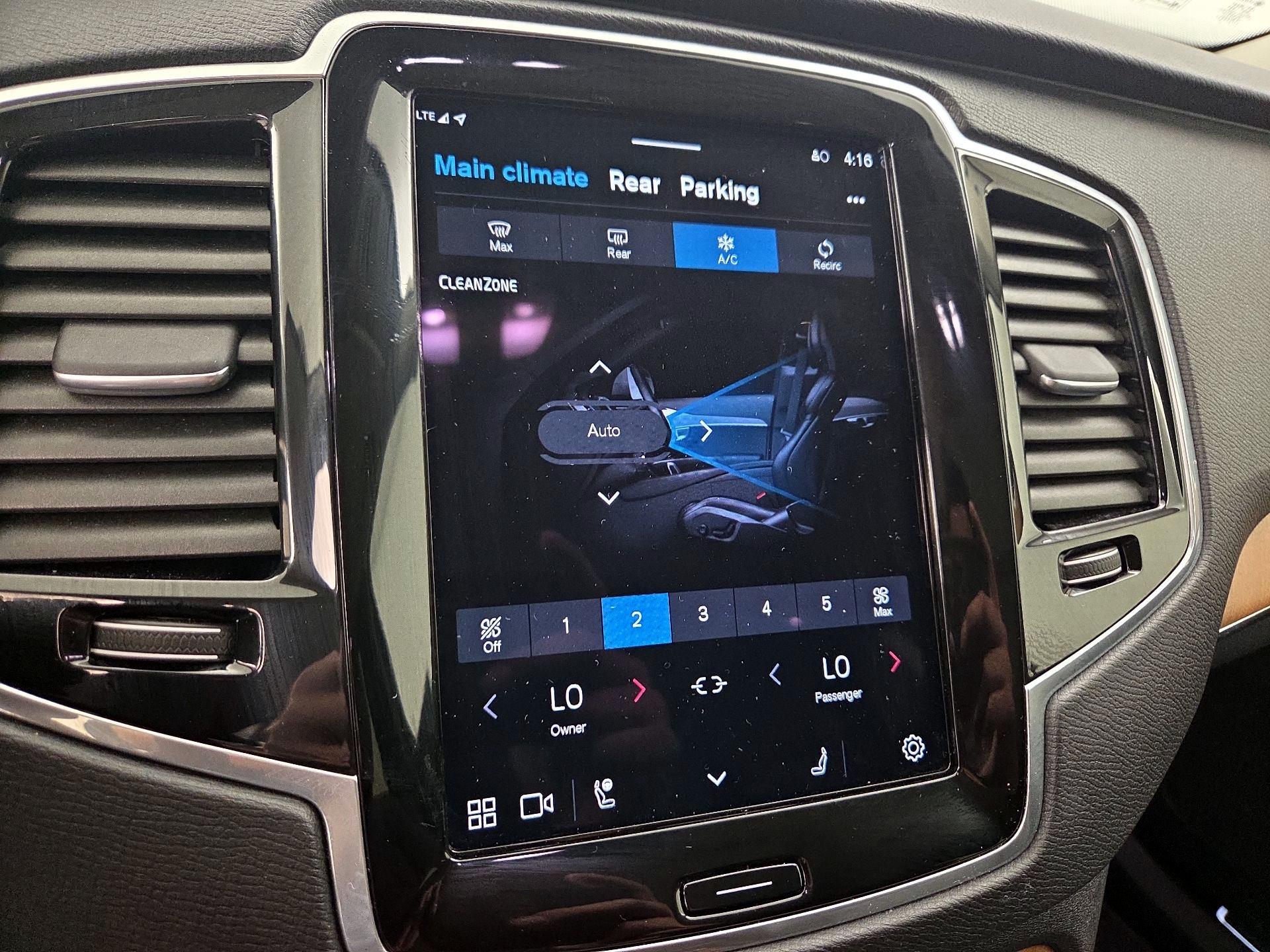 Thumbnail: 2024 Volvo XC90 - 17