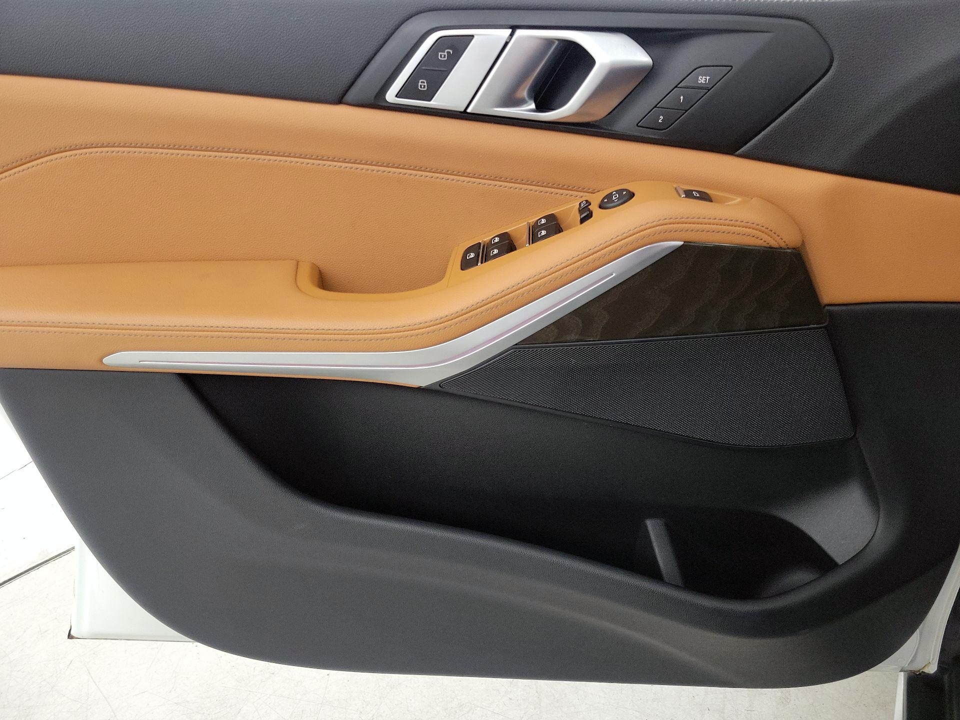 Thumbnail: 2022 BMW X5 - 12