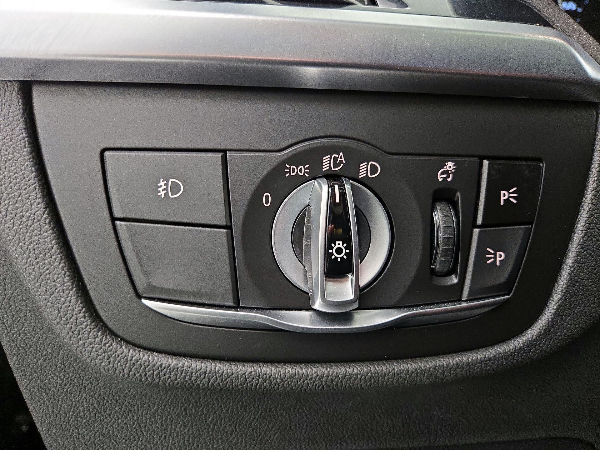 Thumbnail: 2020 BMW X3 - 13