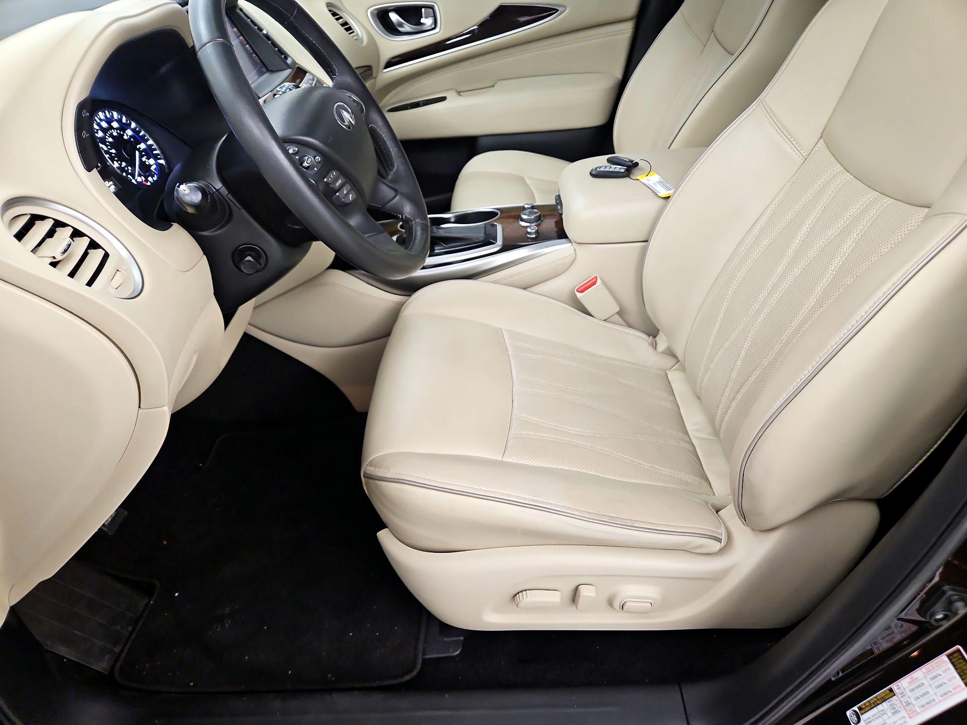 Thumbnail: 2019 INFINITI QX60 - 11