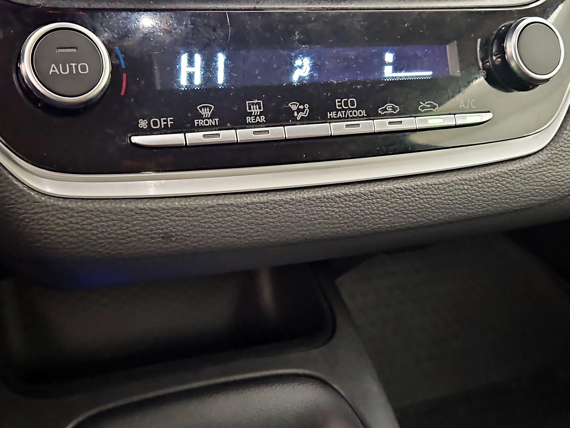 Thumbnail: 2024 Toyota Corolla - 16