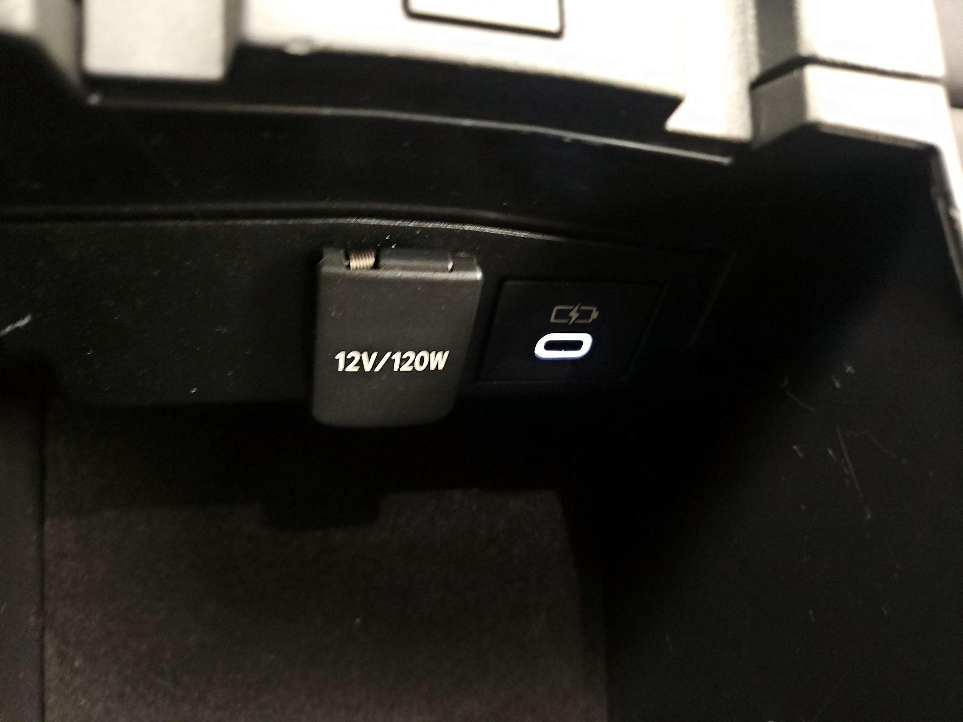 Thumbnail: 2024 Toyota Corolla - 18