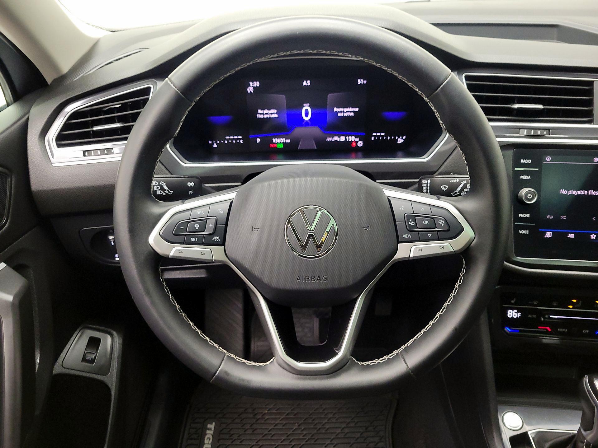 Thumbnail: 2024 Volkswagen Tiguan - 10