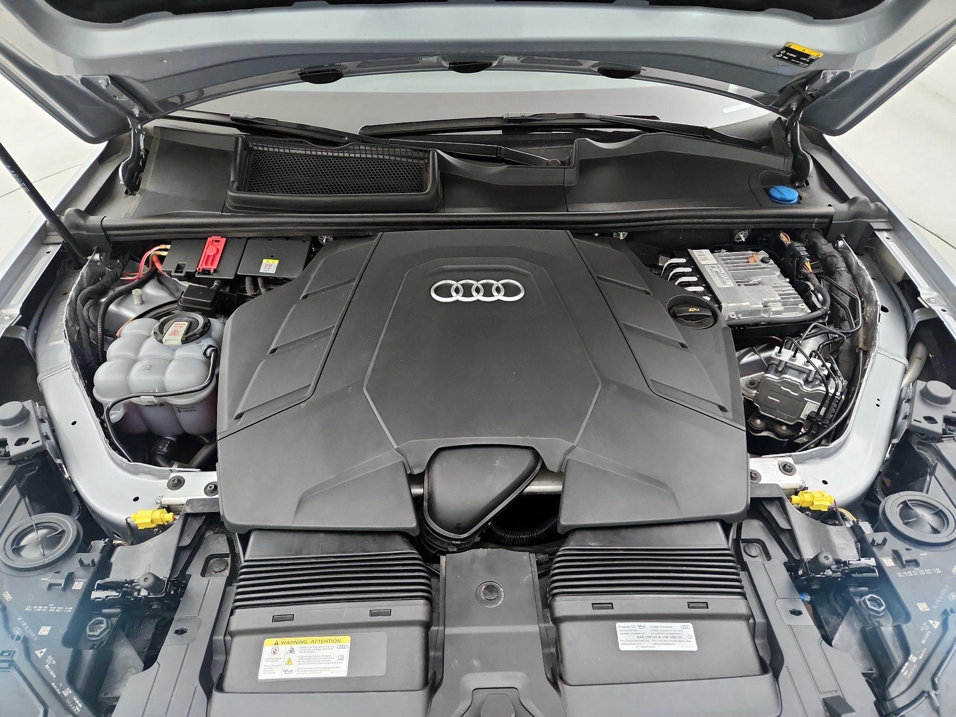 Thumbnail: 2022 Audi Q7 - 17