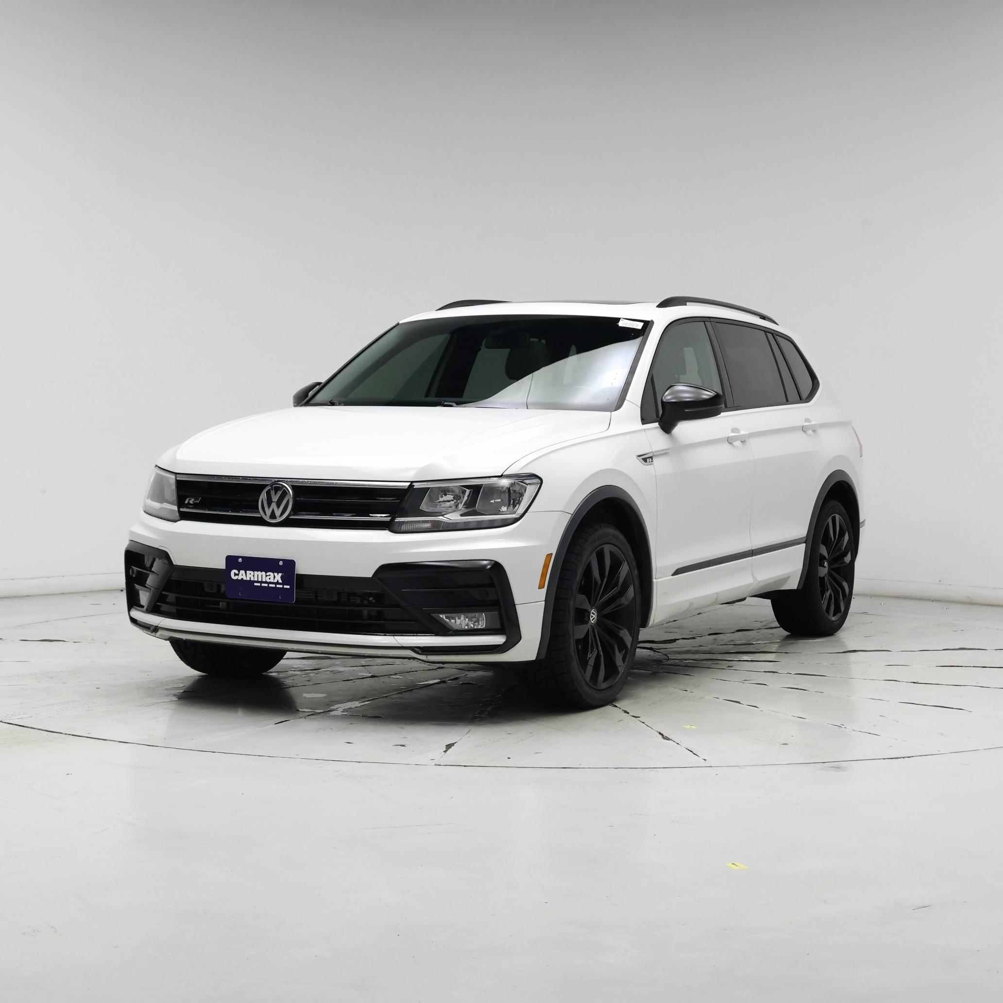 Thumbnail: 2020 Volkswagen Tiguan - 4