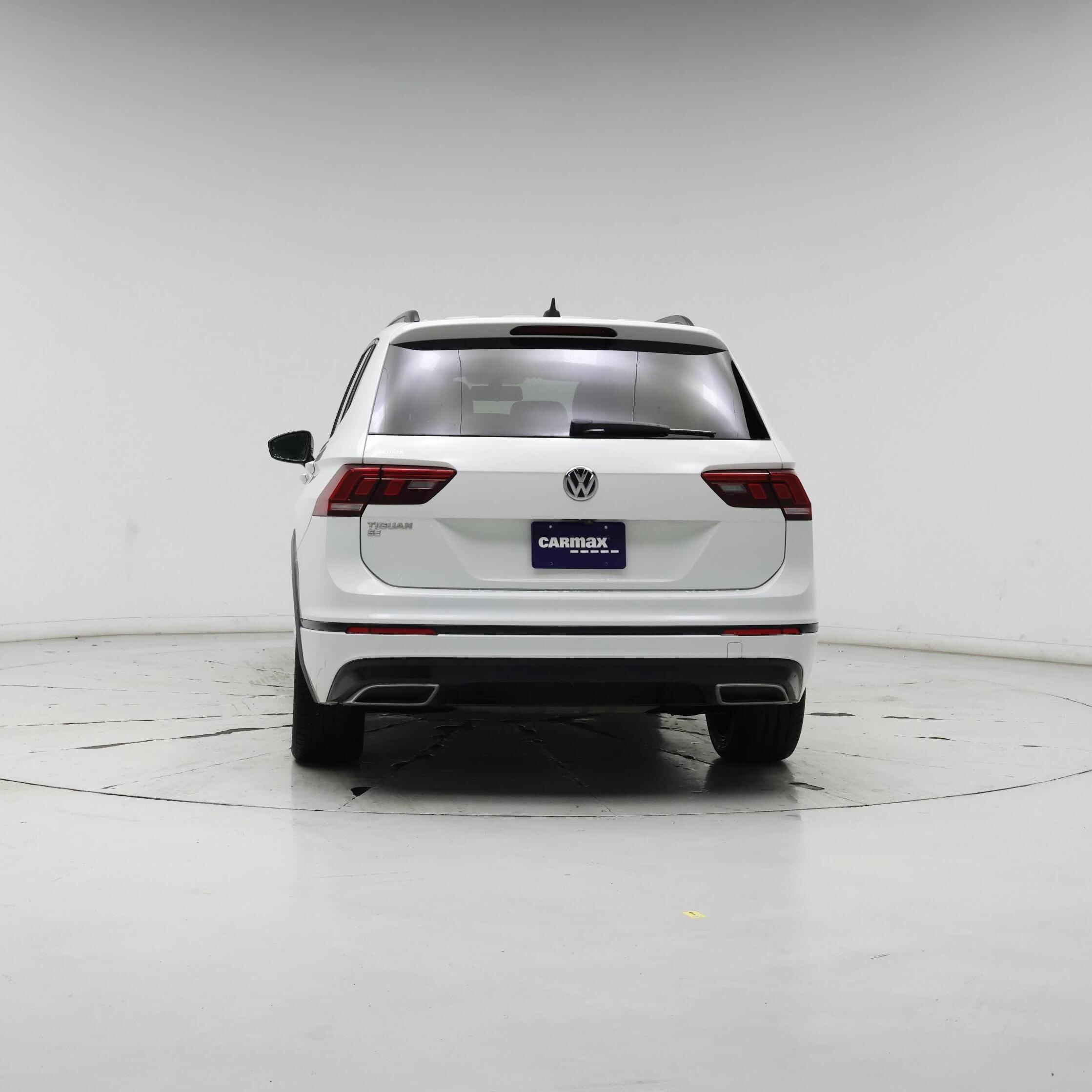 Thumbnail: 2020 Volkswagen Tiguan - 6