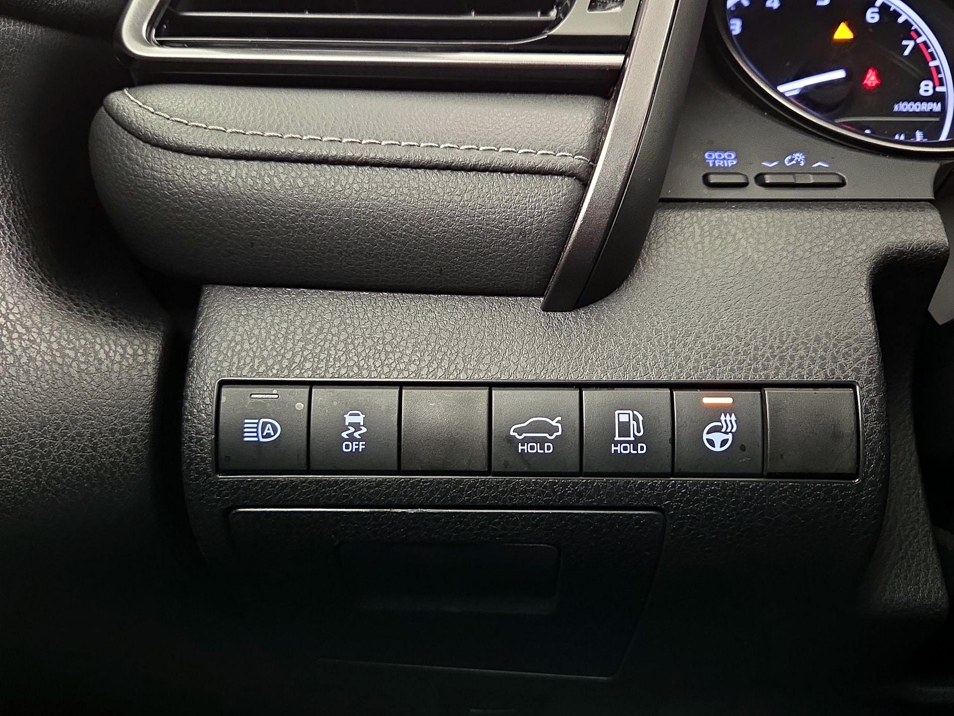 Thumbnail: 2023 Toyota Camry - 13