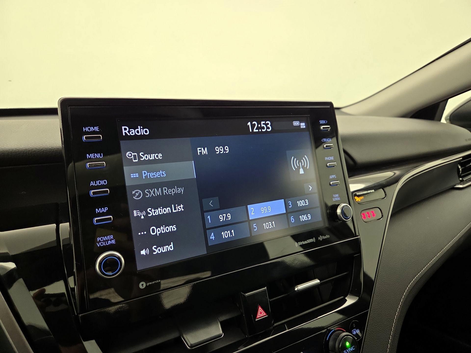 Thumbnail: 2023 Toyota Camry - 15