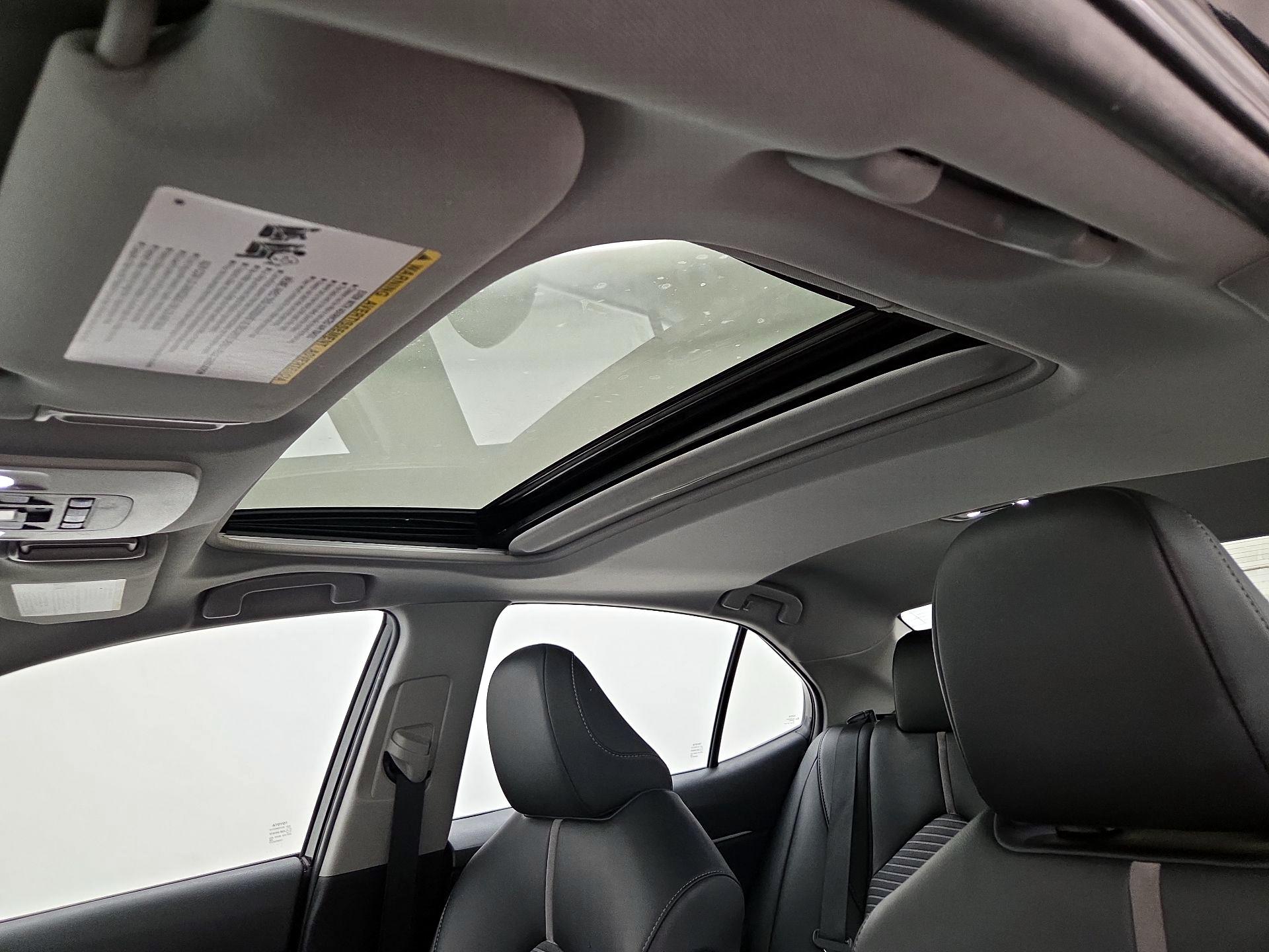 Thumbnail: 2023 Toyota Camry - 19